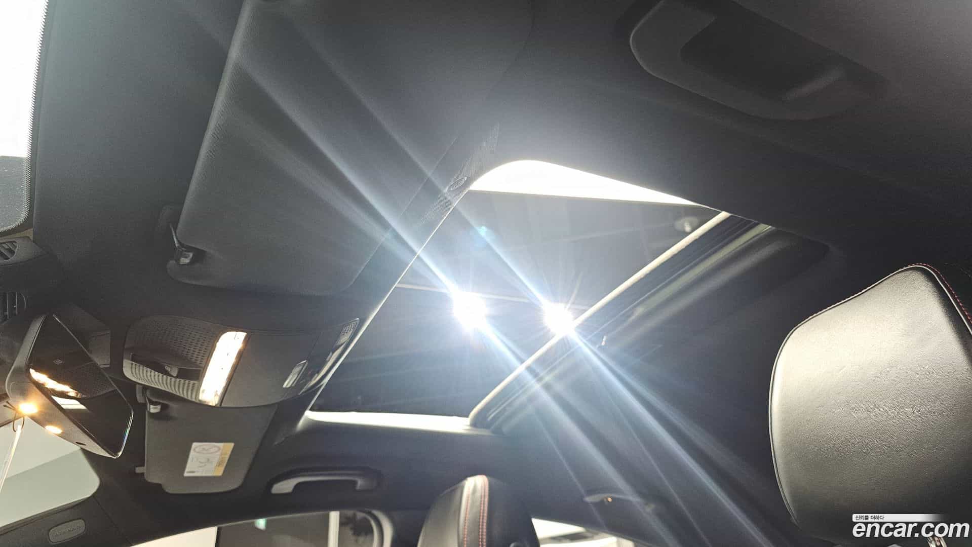 CLS-Class Mercedes-Benz 2022.10-OPTION-023