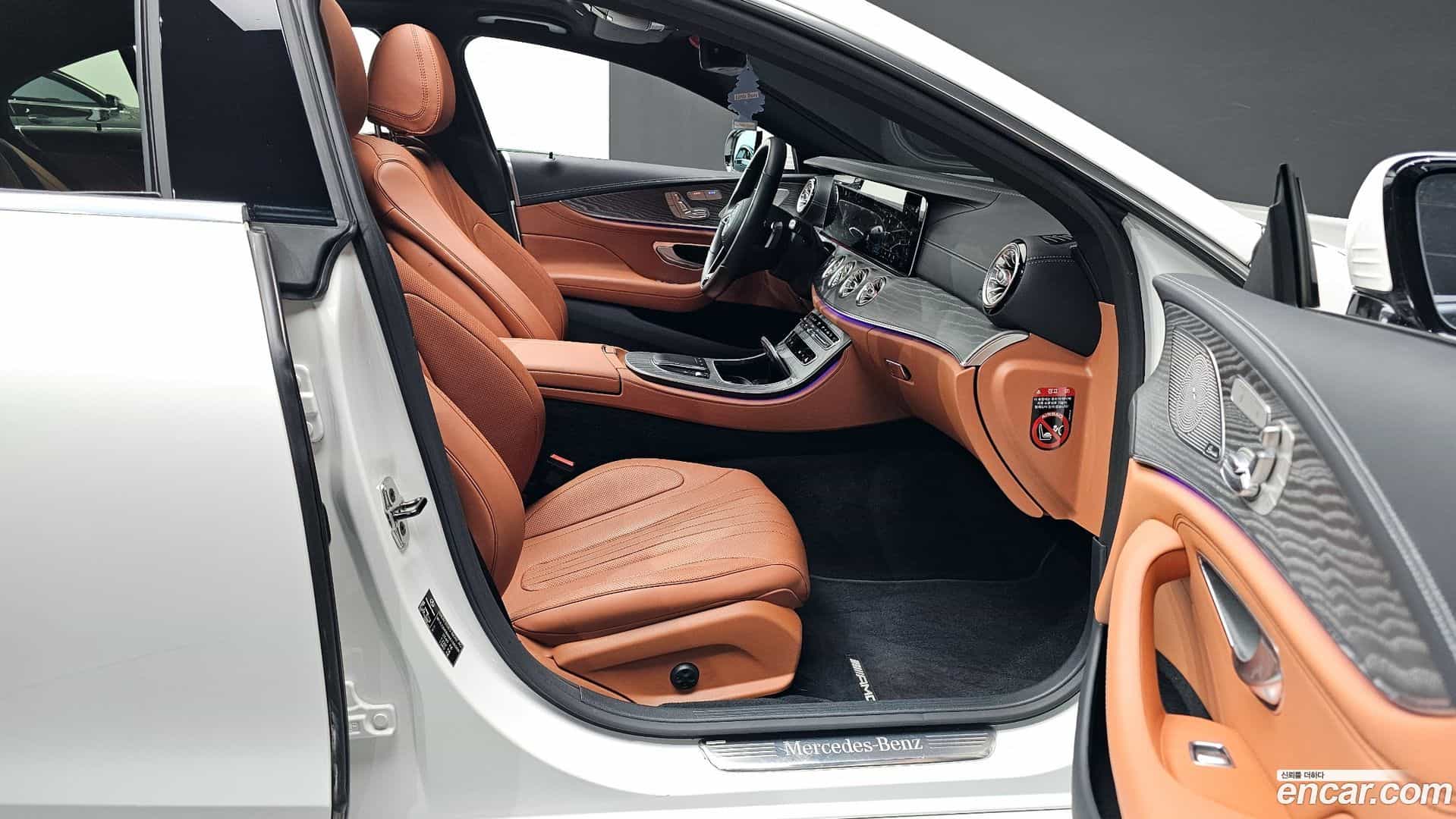 CLS-Class Mercedes-Benz 2022.2-OPTION-015