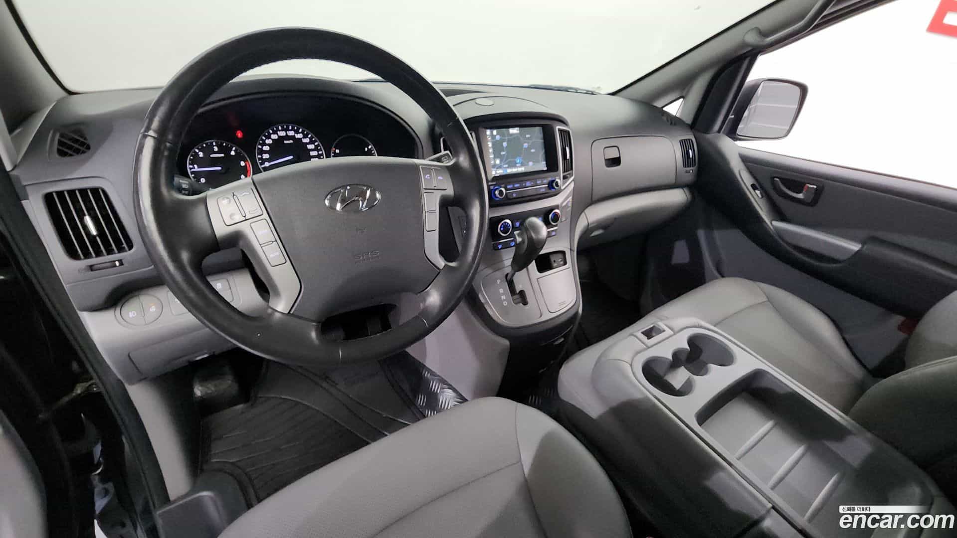 Starex Hyundai 2018.6-INNER-007