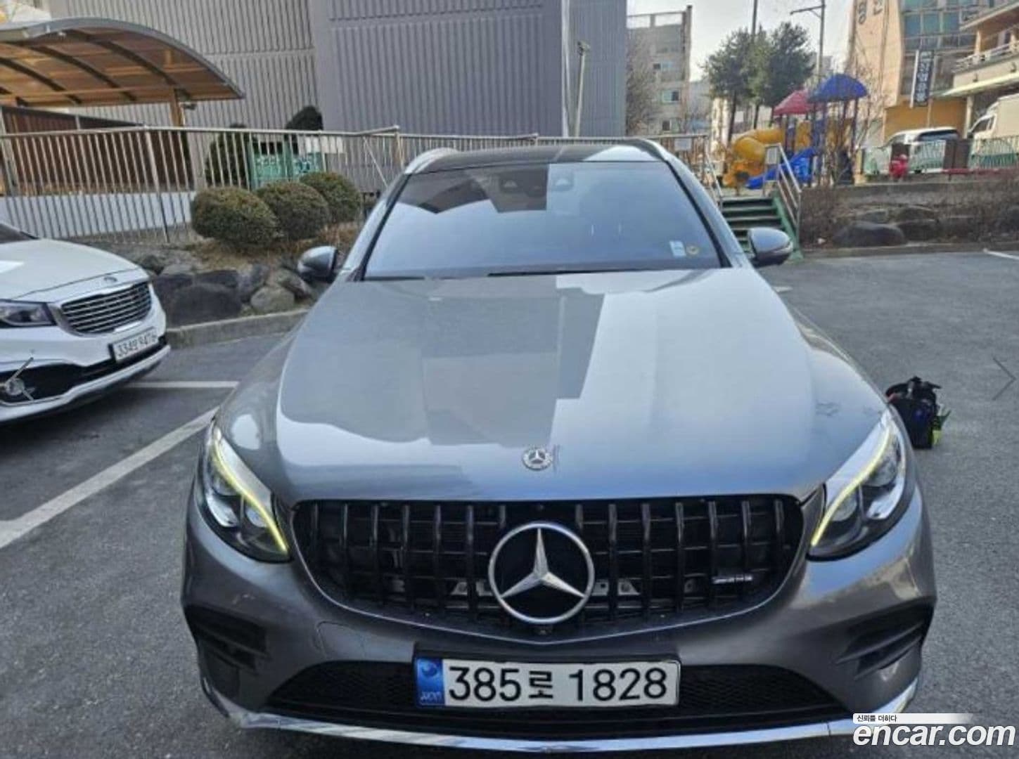 Main__Slider__Photo:GLC-Class Mercedes-Benz 2018.3-0