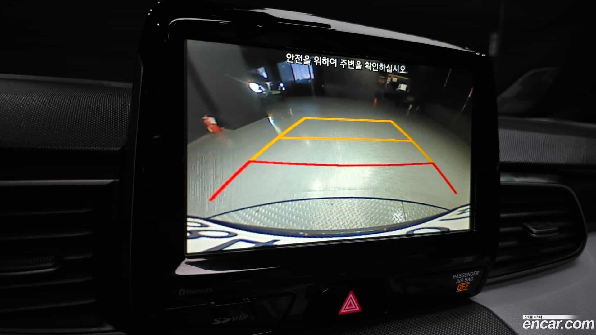 Veloster Hyundai 2019.10-OPTION-019