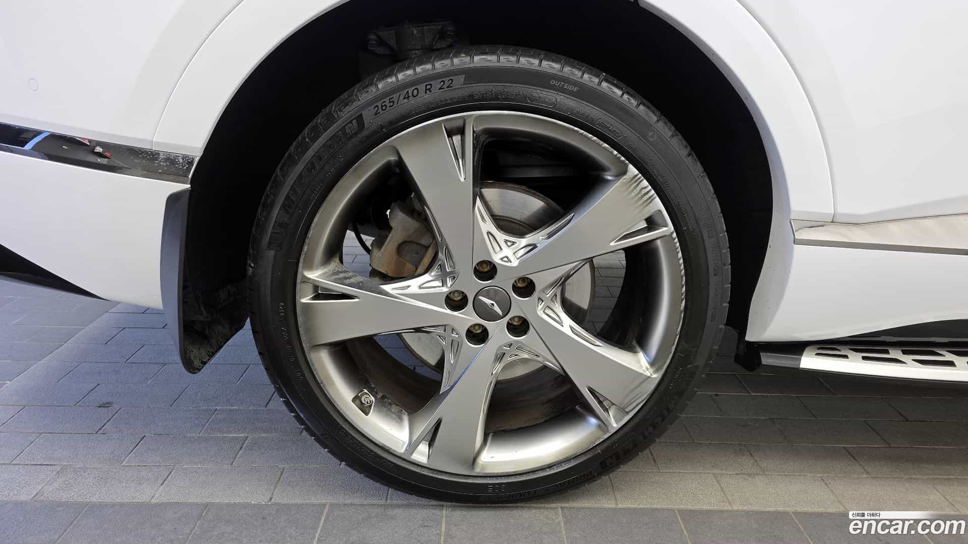 GV80 Genesis 2020.11-OUTER-005