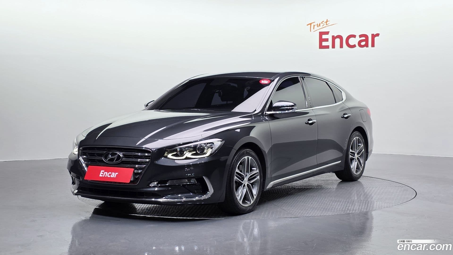 Main__Slider__Photo:Grandeur Hyundai 2016.11-0