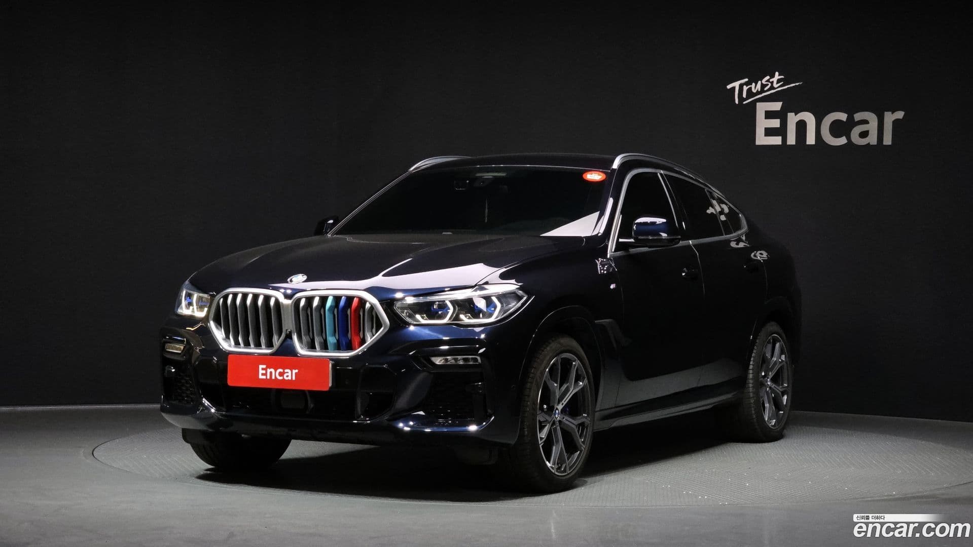 Main__Slider__Photo:X6 BMW 2021.4-0