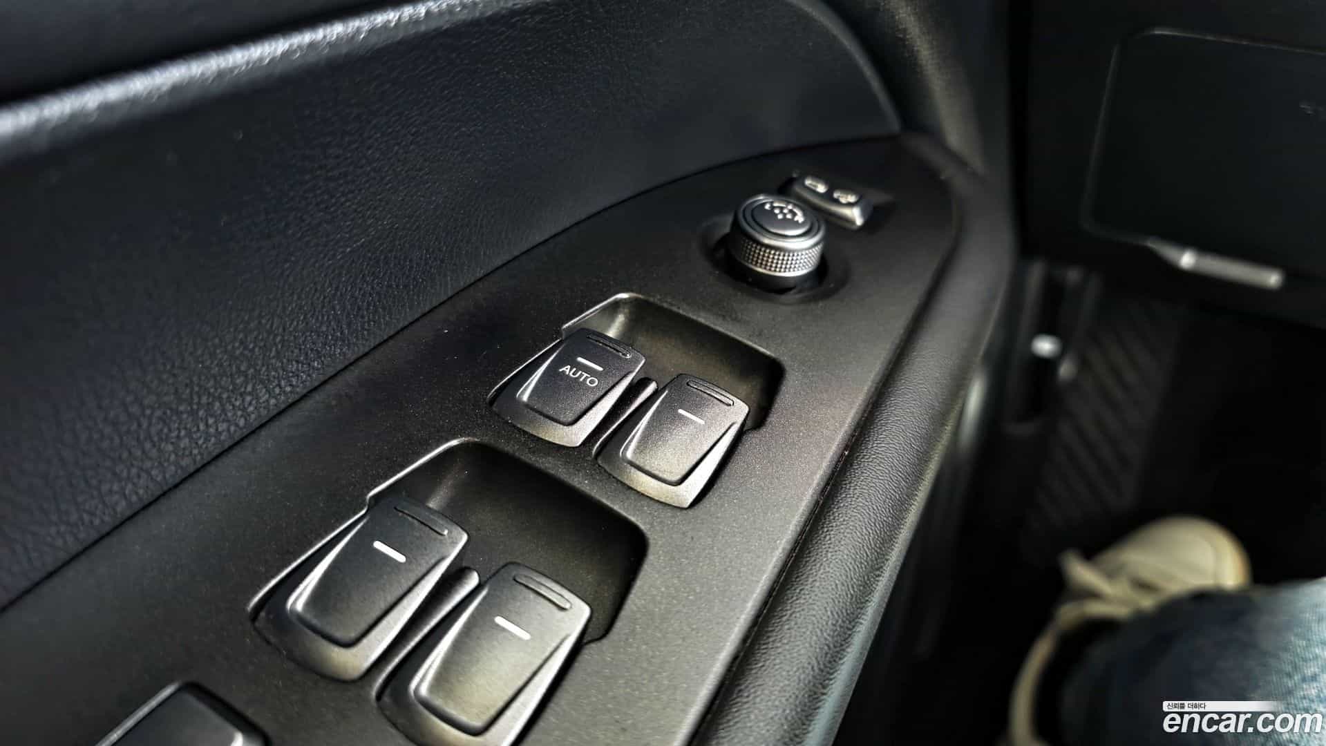 Rexton KG Mobility 2019.3-OPTION-020