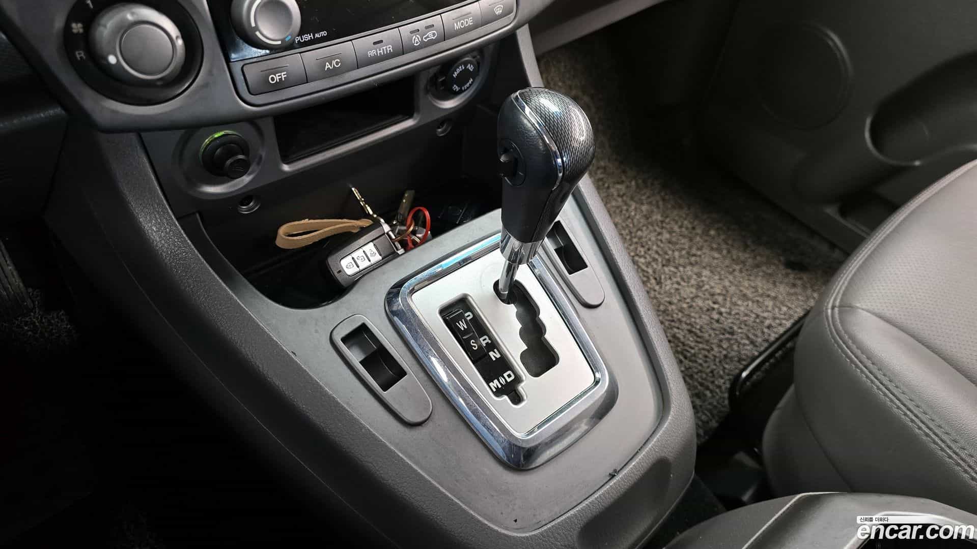 KORANDO KG Mobility 2015.3-INNER-009