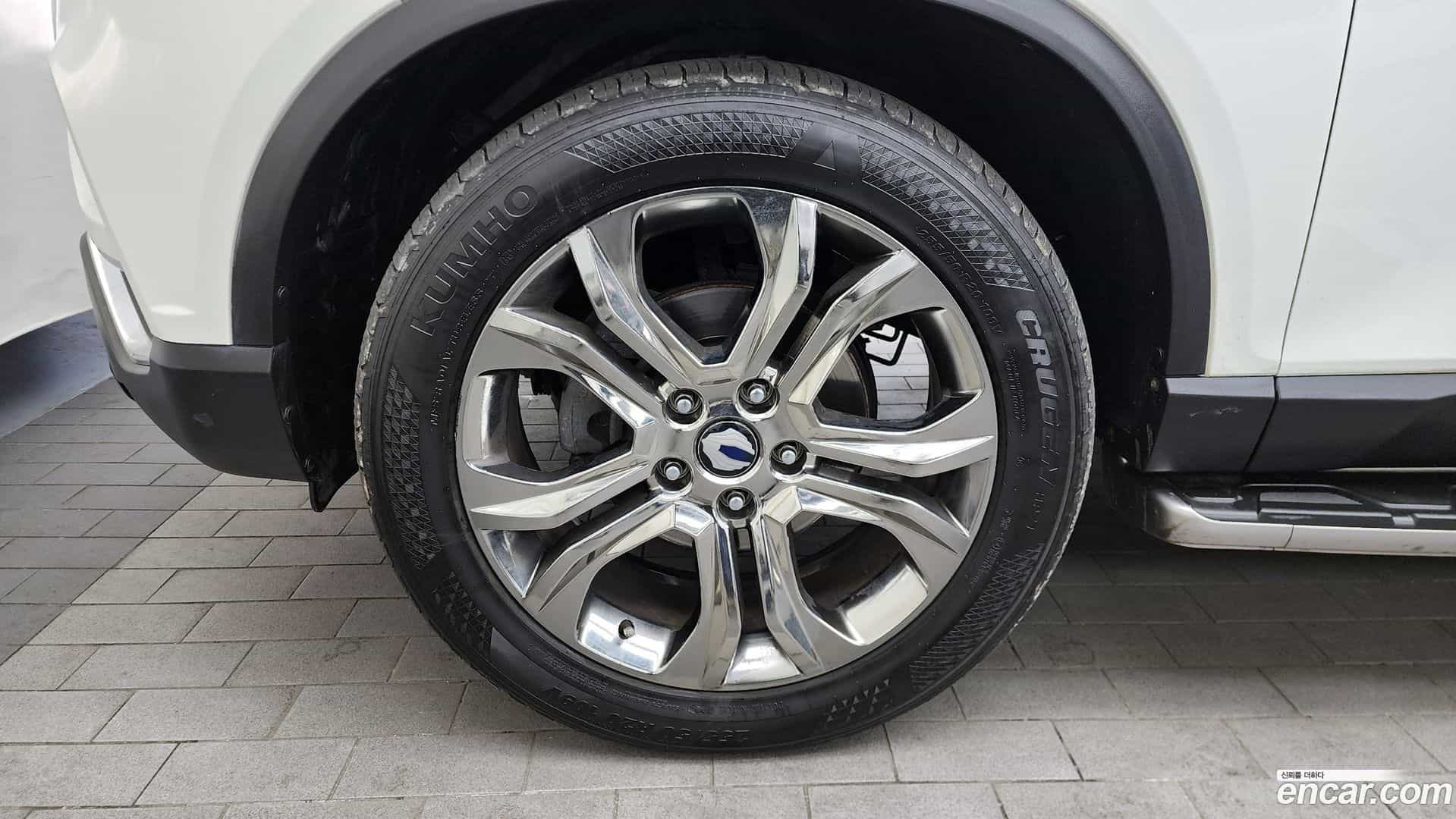 Rexton KG Mobility 2017.8-OUTER-005