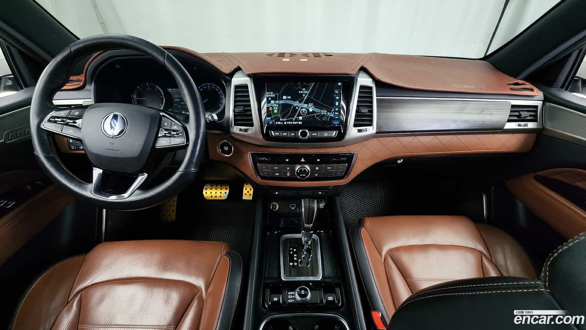 Rexton KG Mobility 2017.8-INNER-007