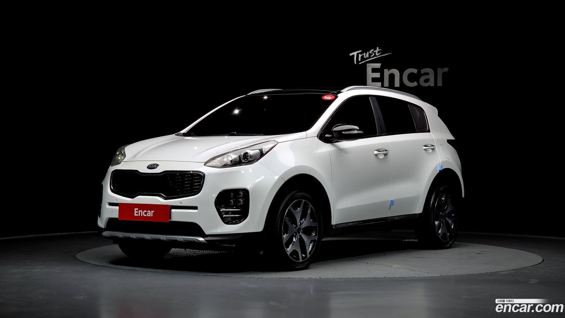 Main__Slider__Photo:Sportage Kia 2016.5-0