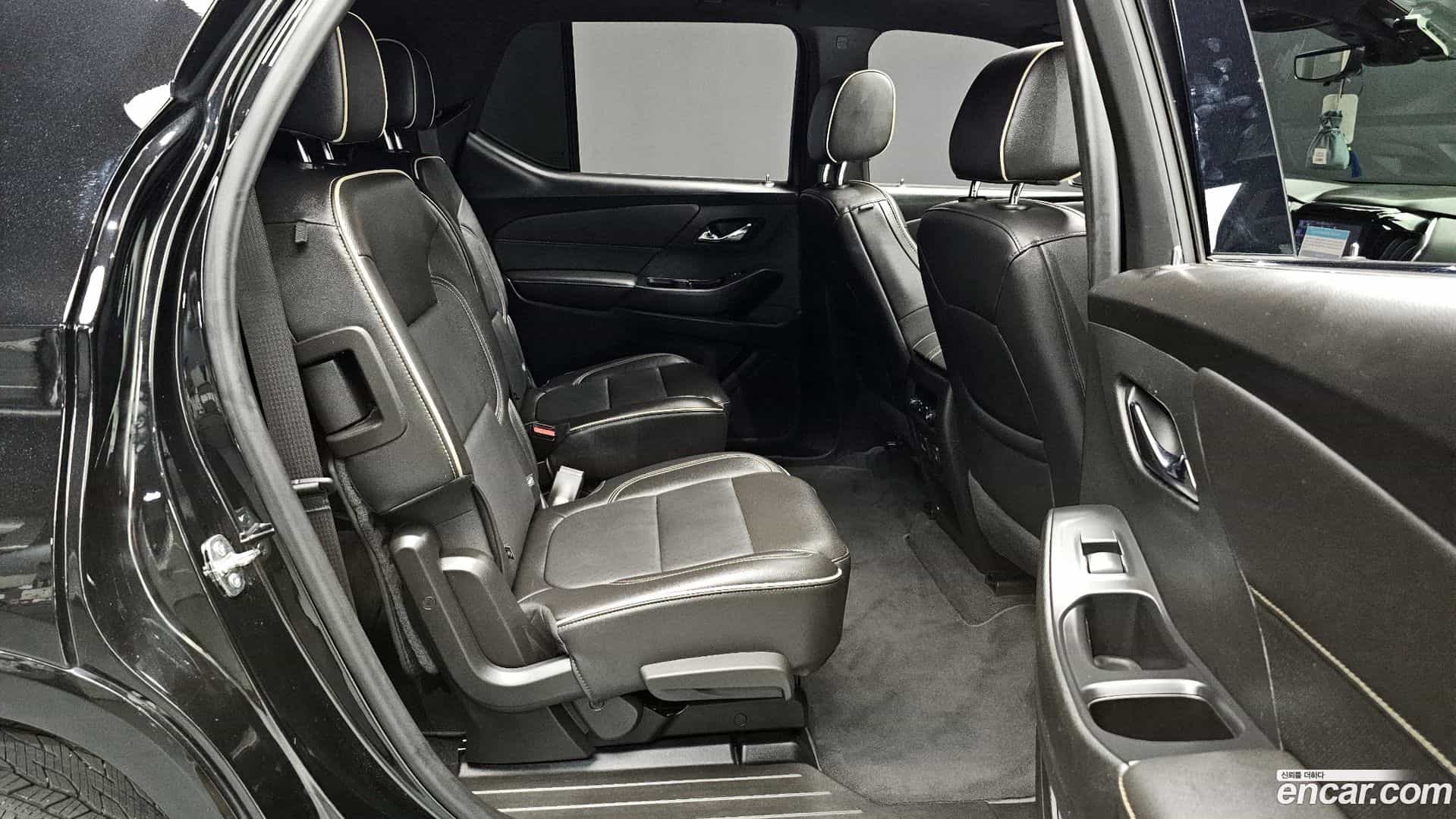Traverse Chevrolet 2022.6-OPTION-016