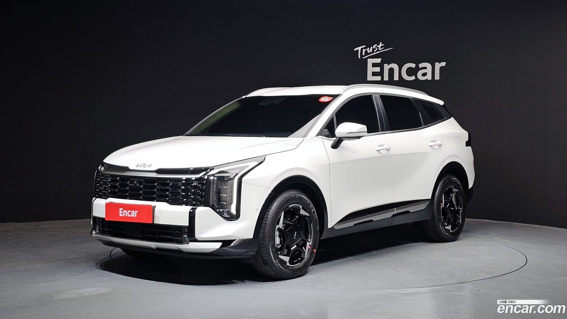 Main__Slider__Photo:Sportage Kia 2025.8-0