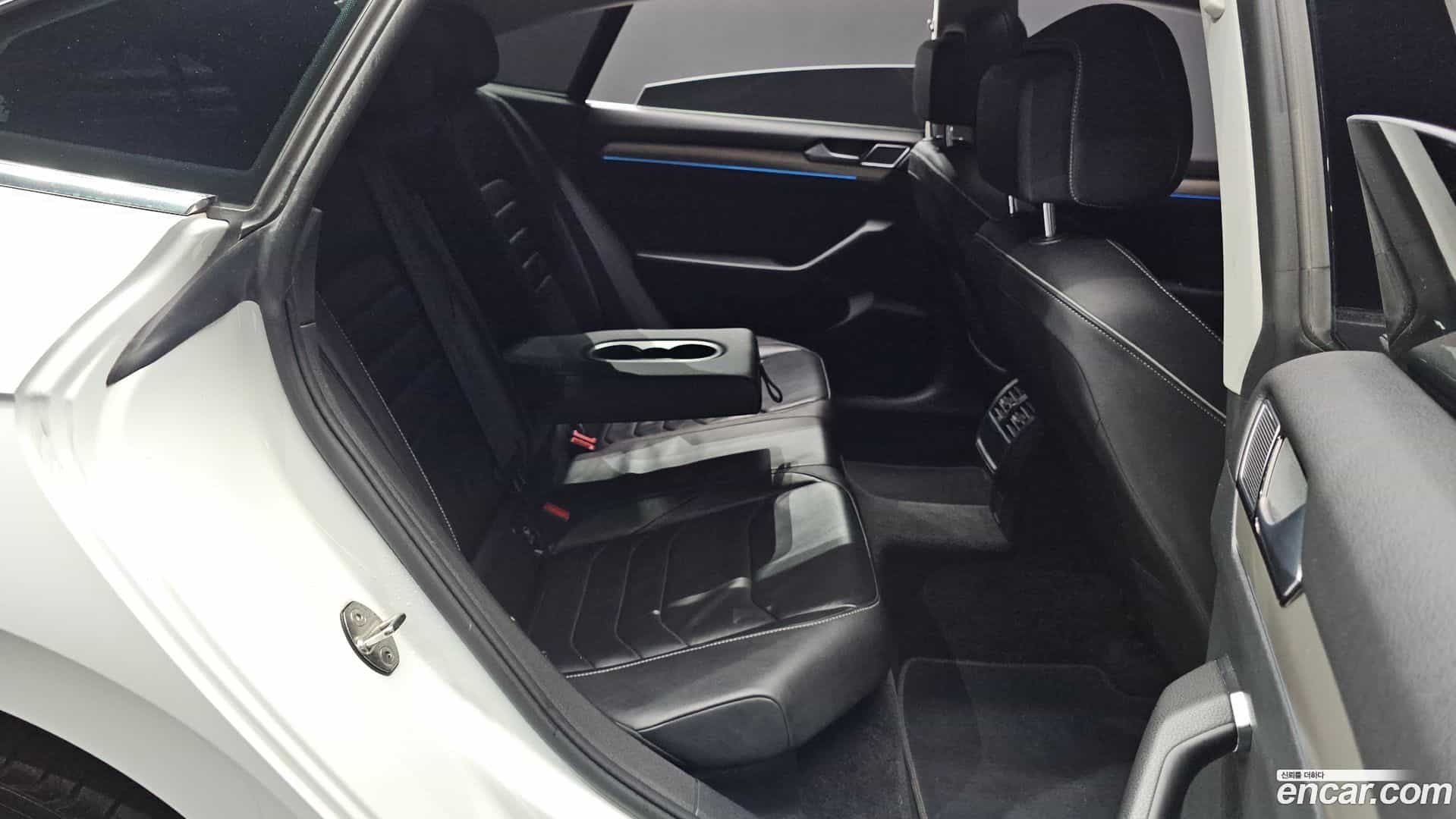 Arteon Volkswagen 2019.7-OPTION-016