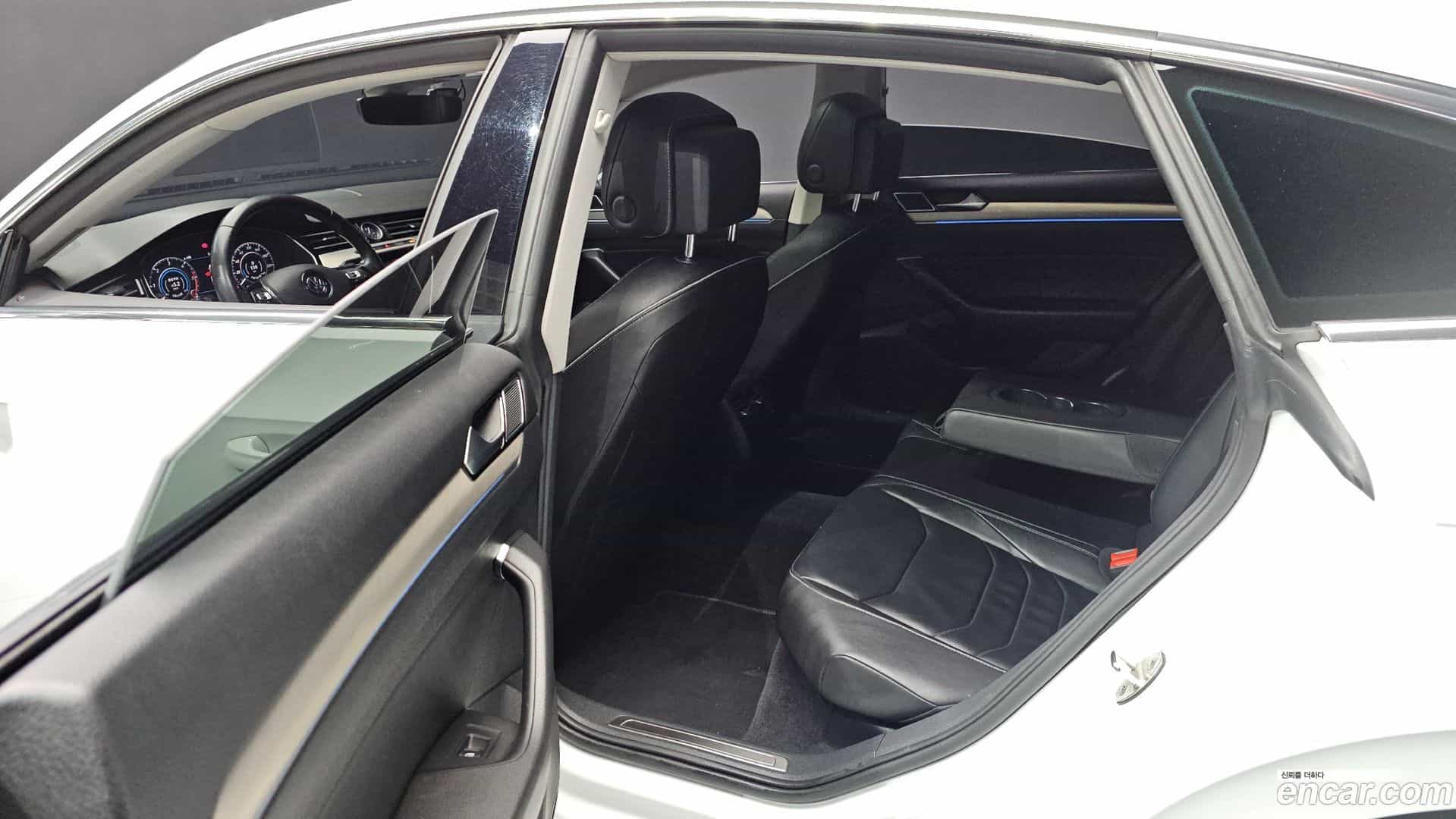 Arteon Volkswagen 2019.7-OPTION-017
