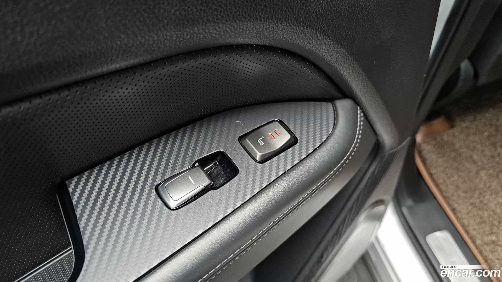 Rexton KG Mobility 2018.7-OPTION-023
