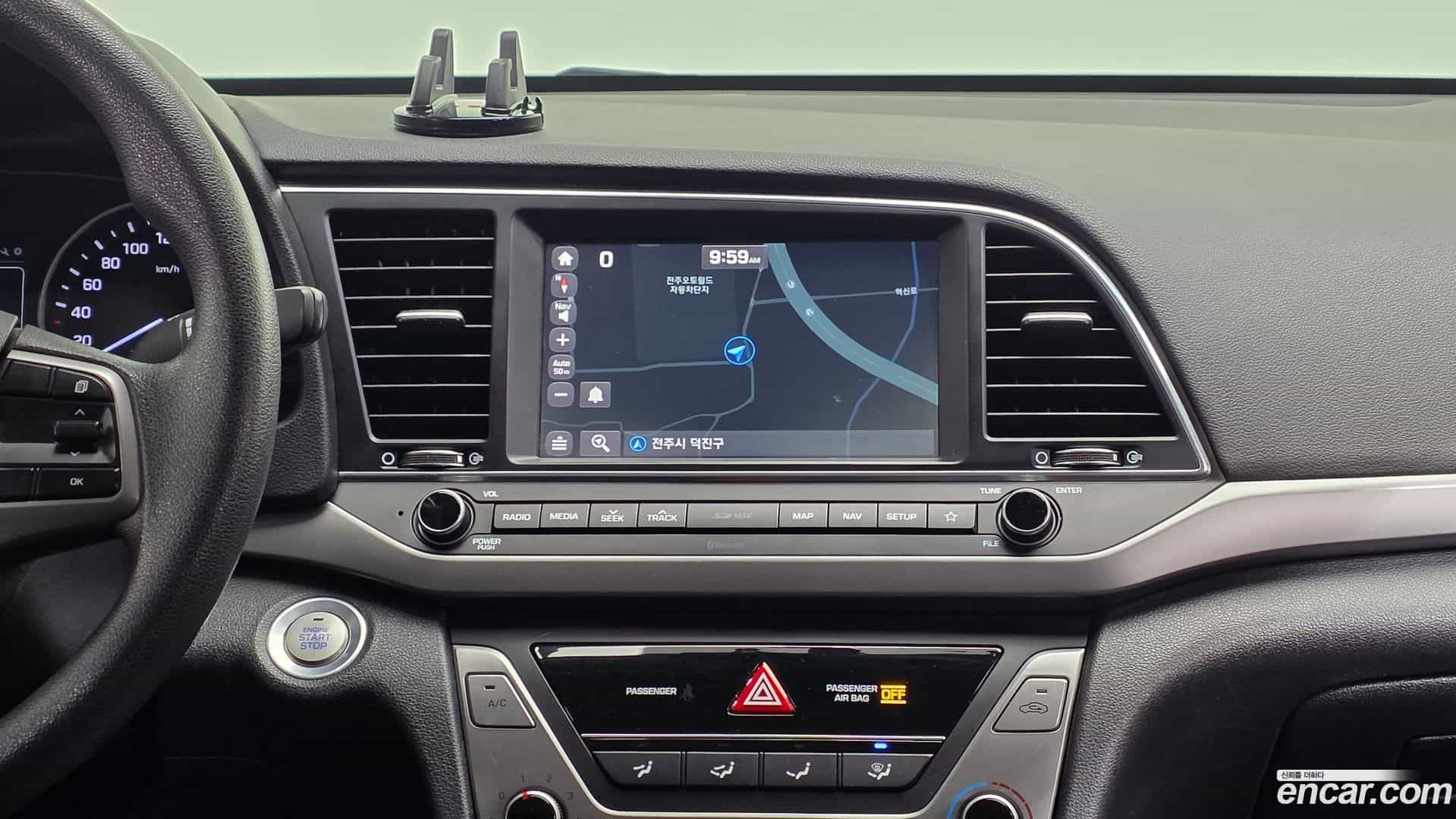 AVANTE Hyundai 2018.7-OPTION-020