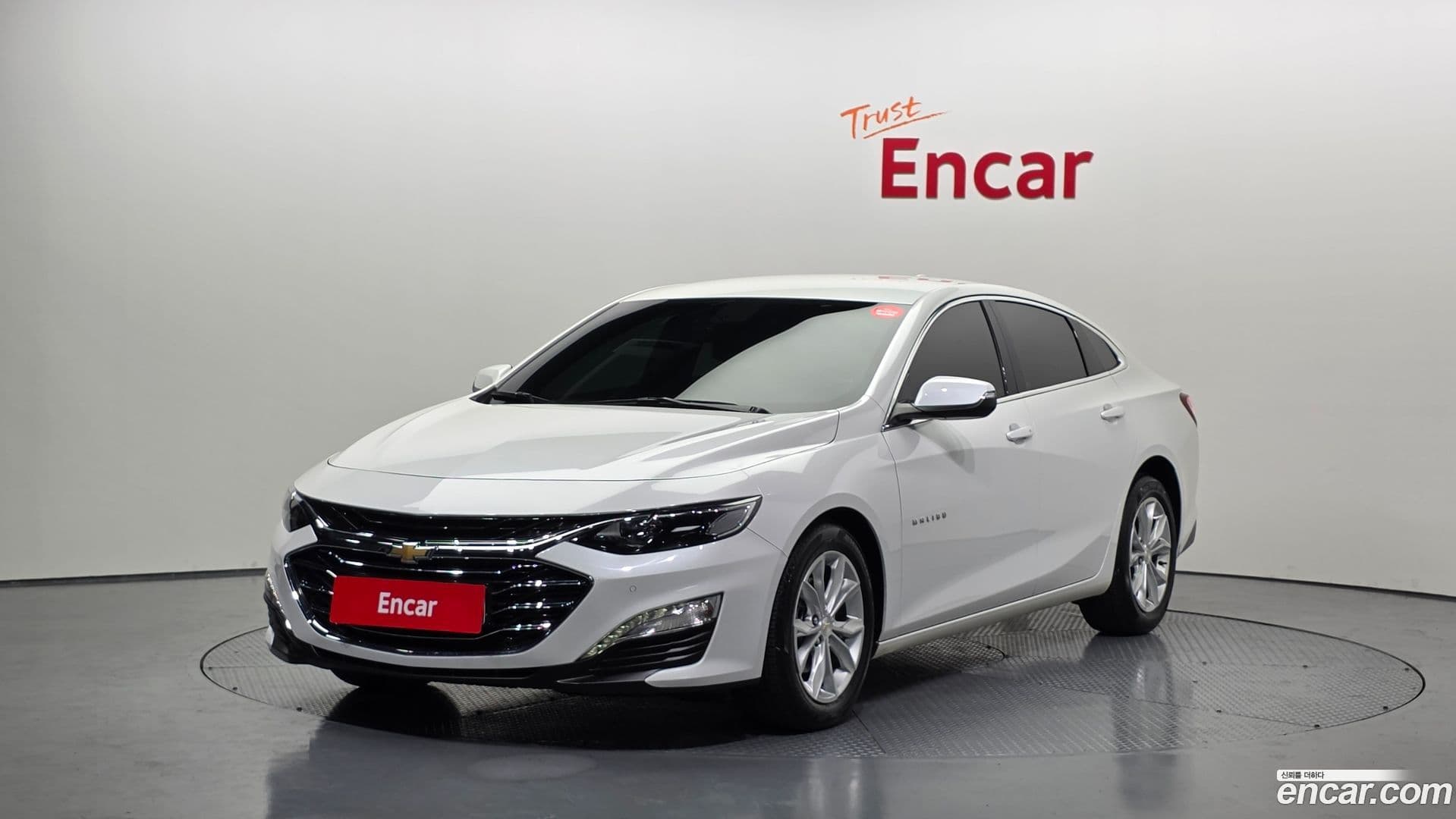 Main__Slider__Photo:Malibu Chevrolet 2020.9-0