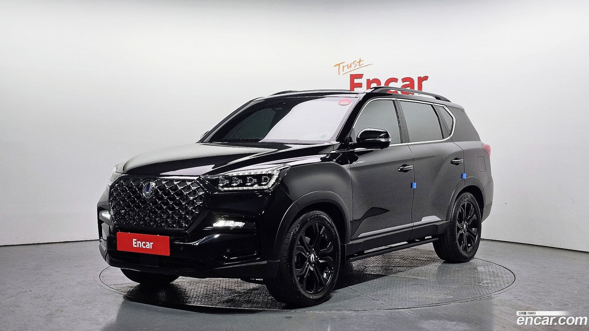 Main__Slider__Photo:Rexton KG Mobility 2020.11-0