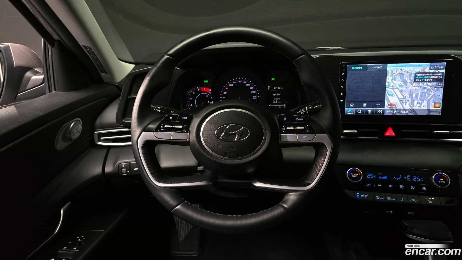 AVANTE Hyundai 2022.0-OPTION-017