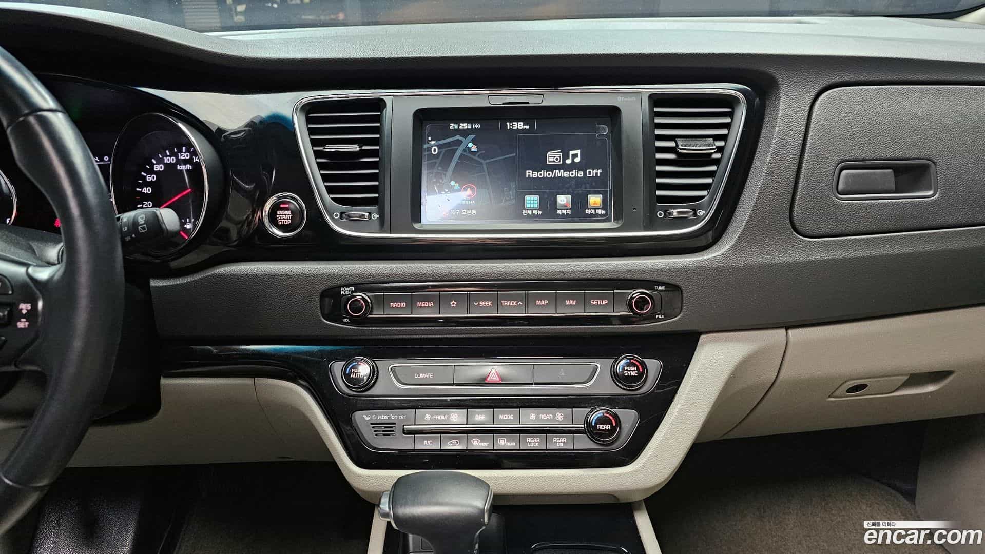 Canival Kia 2018.1-OPTION-018