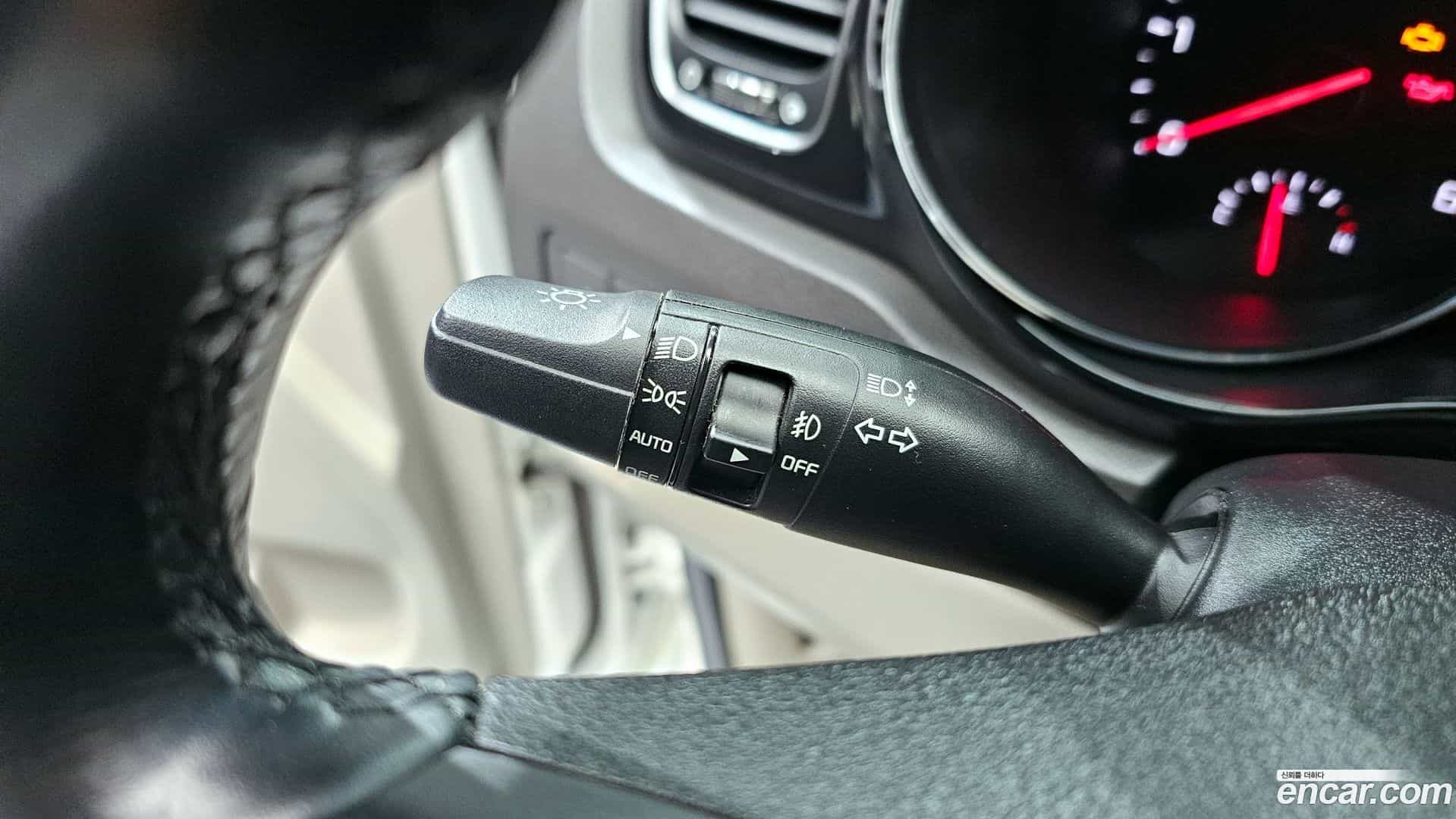 Canival Kia 2018.1-OPTION-021