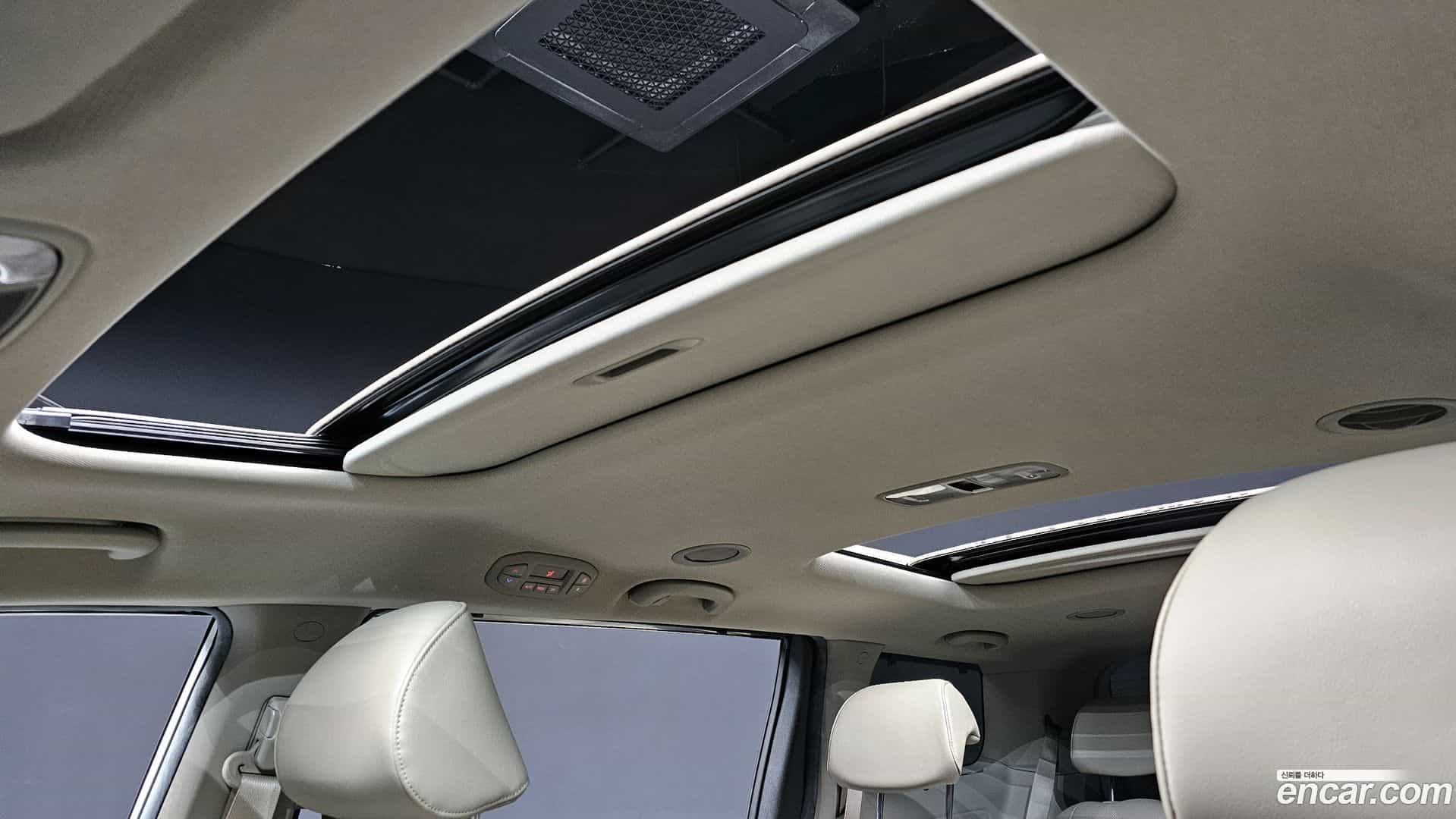 Canival Kia 2018.1-OPTION-024