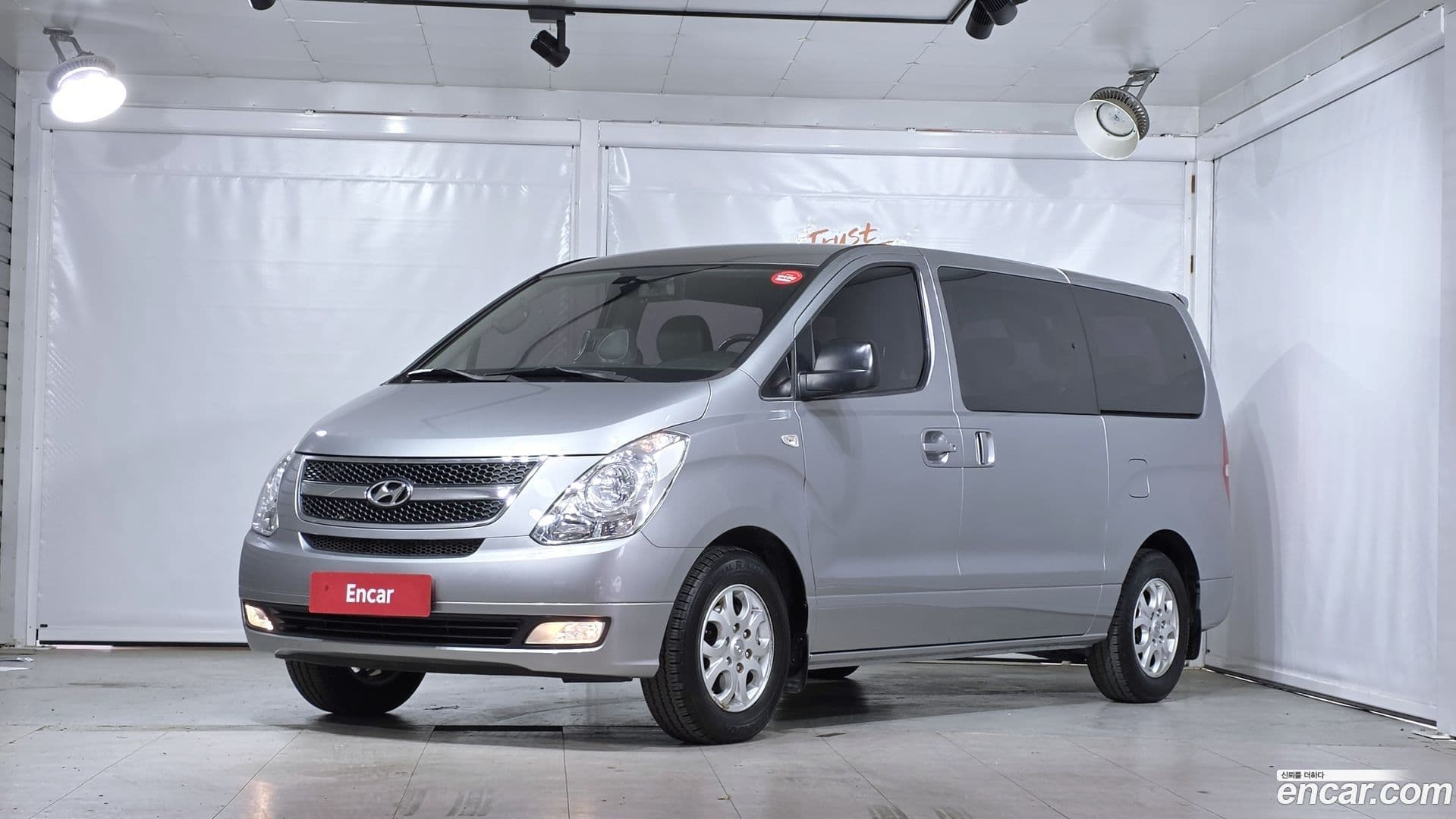 Main__Slider__Photo:Starex Hyundai 2015.0-0
