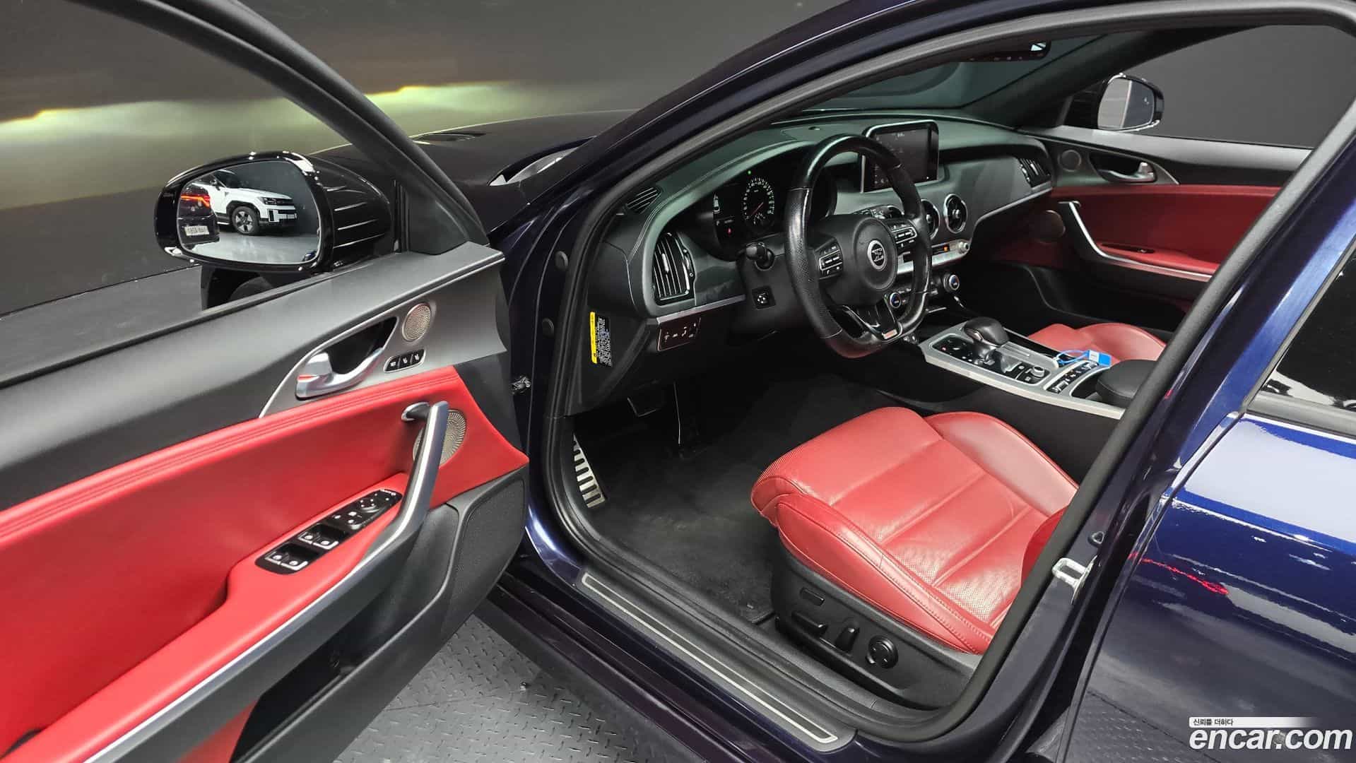 Stinger Kia 2017.8-OPTION-015