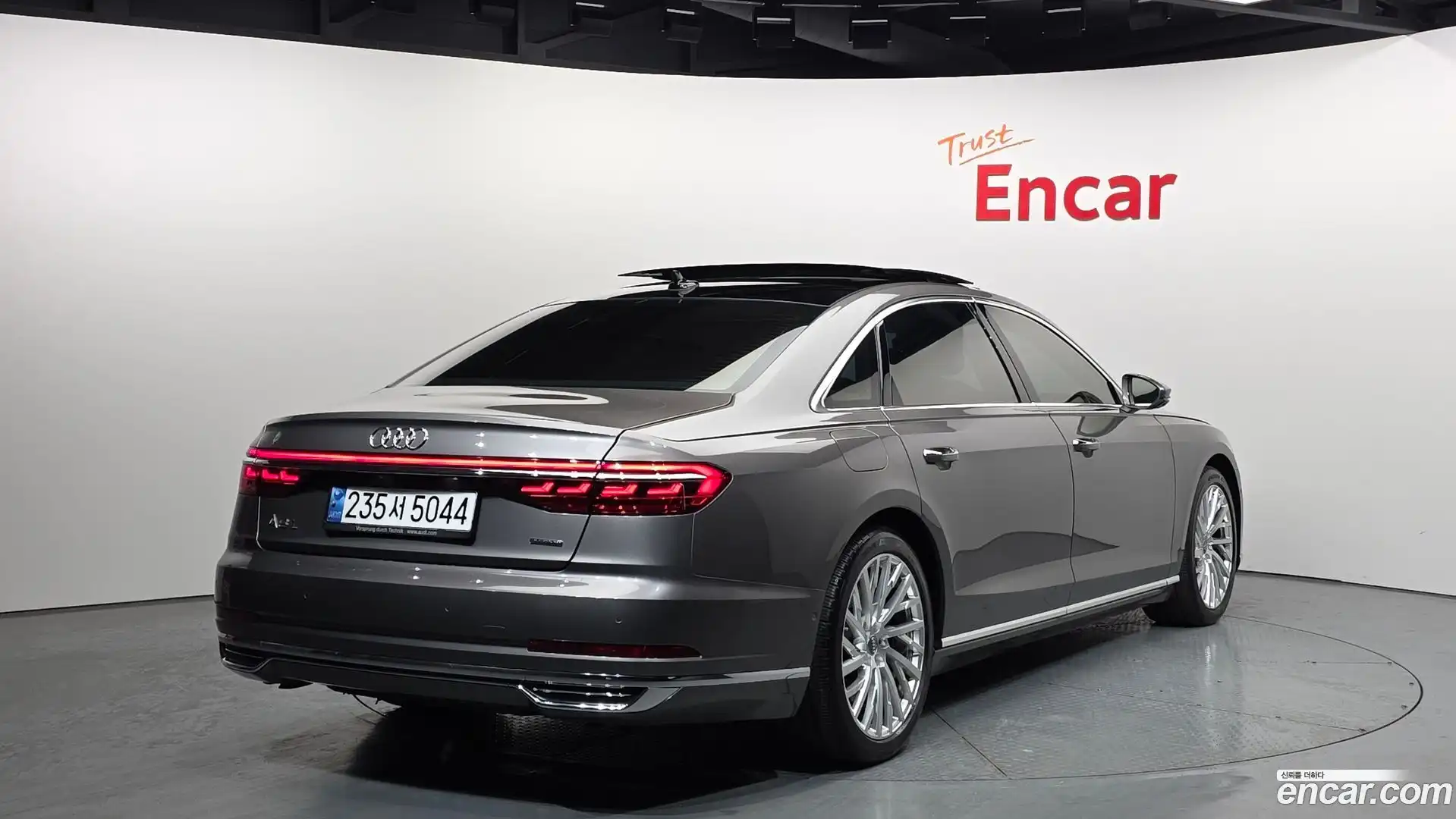 A8 Audi 2018.11-OUTER-002