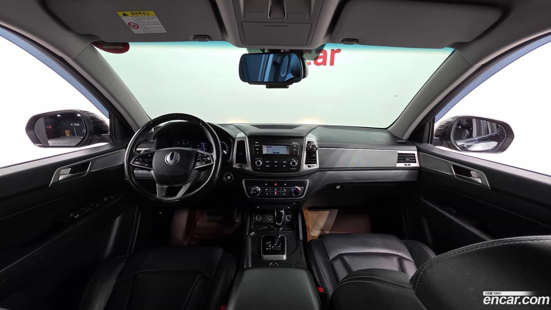Rexton KG Mobility 2018.10-INNER-007