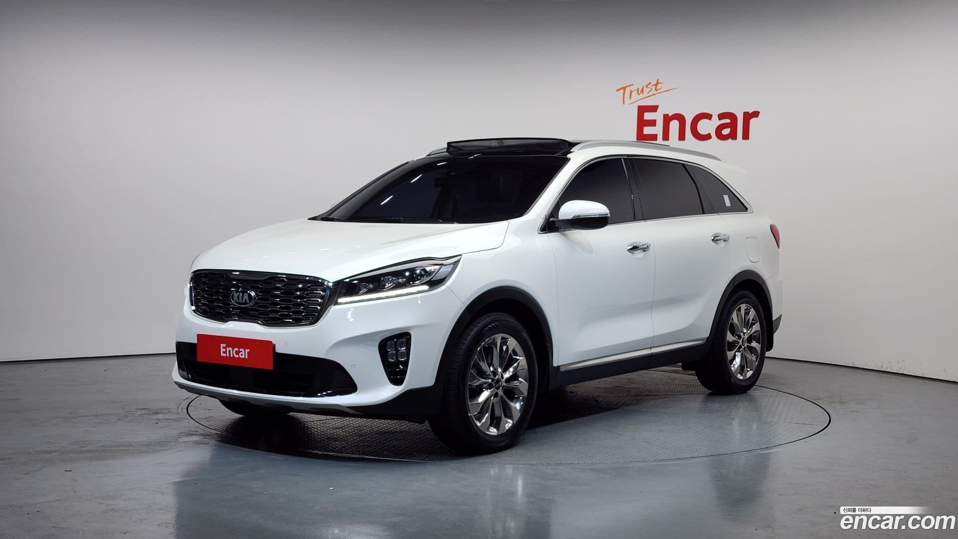 Main__Slider__Photo:Sorento Kia 2019.1-0