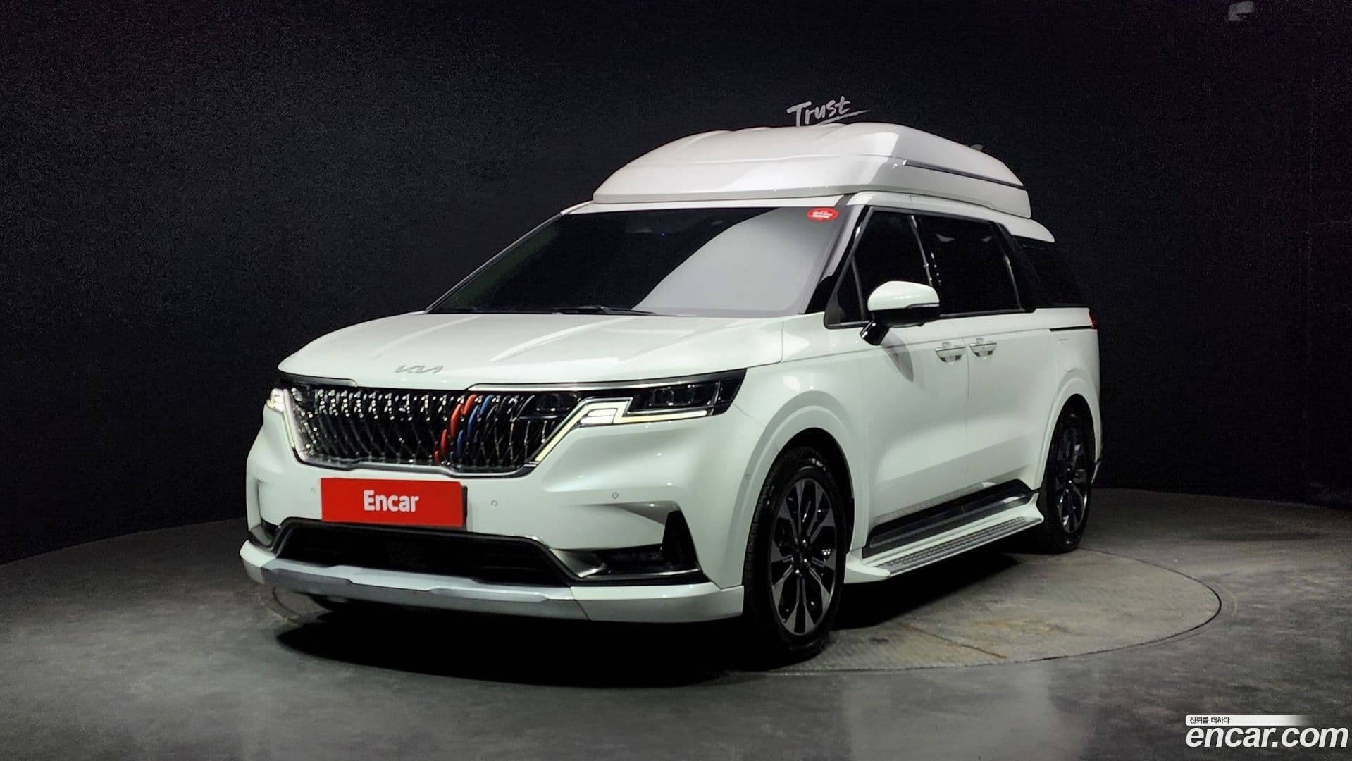 Main__Slider__Photo:Canival Kia 2021.8-0