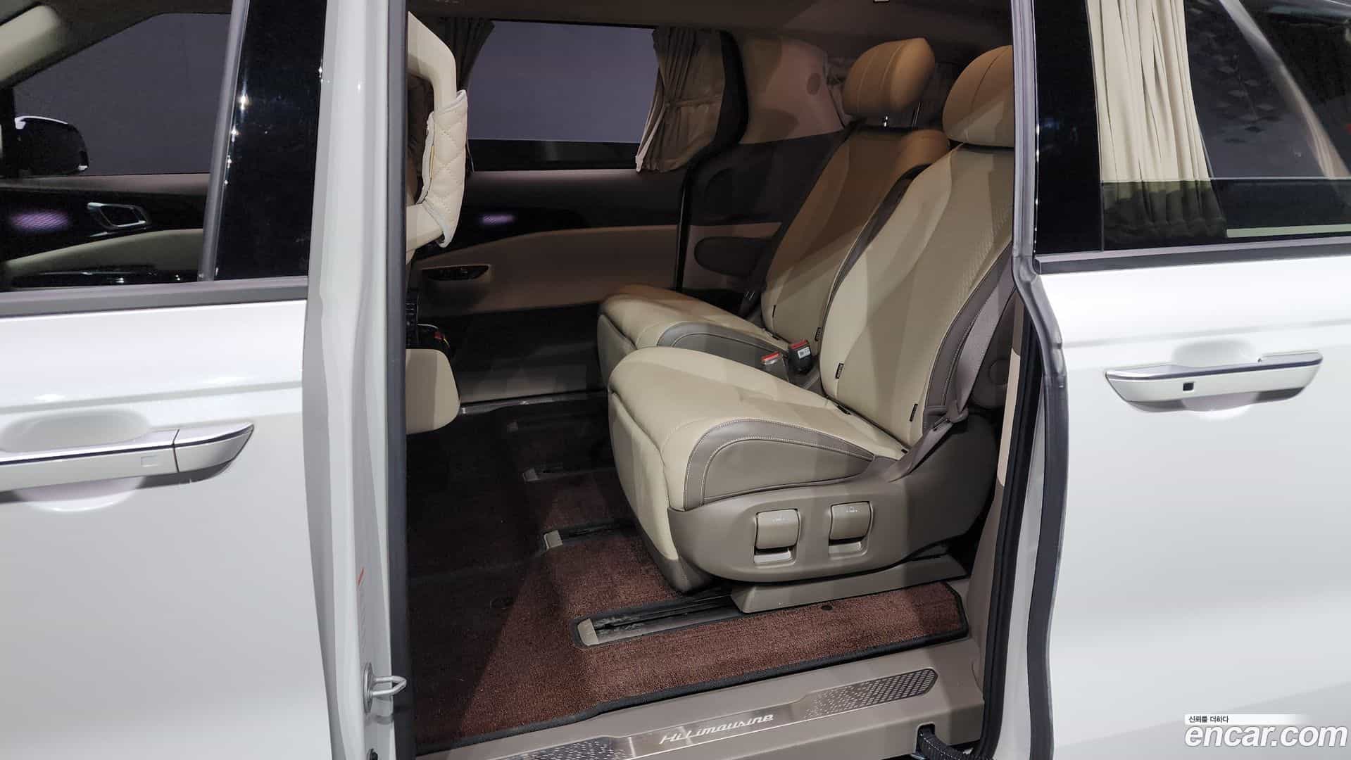 Canival Kia 2021.8-OPTION-016
