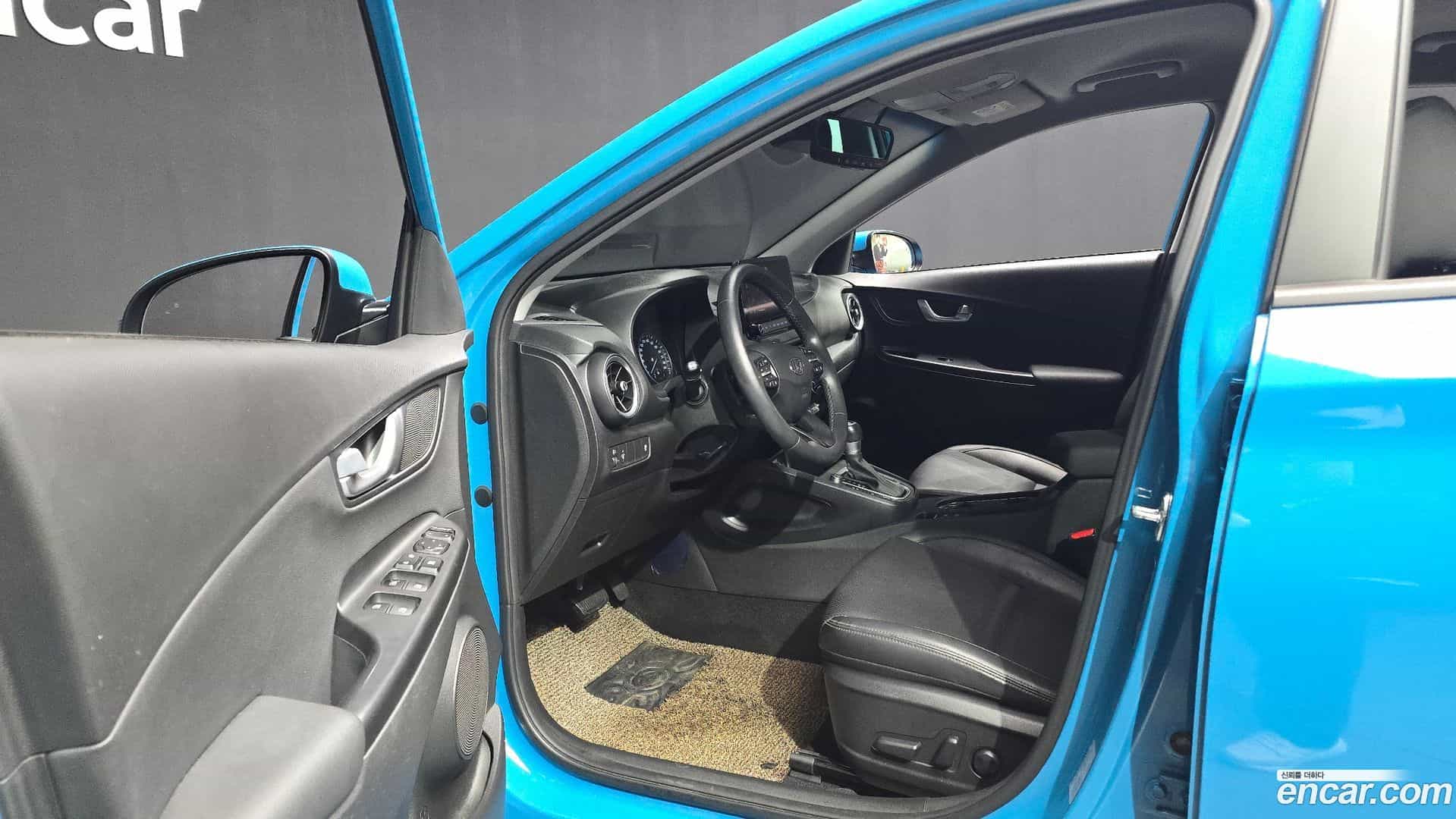 Kona Hyundai 2021.1-INNER-010