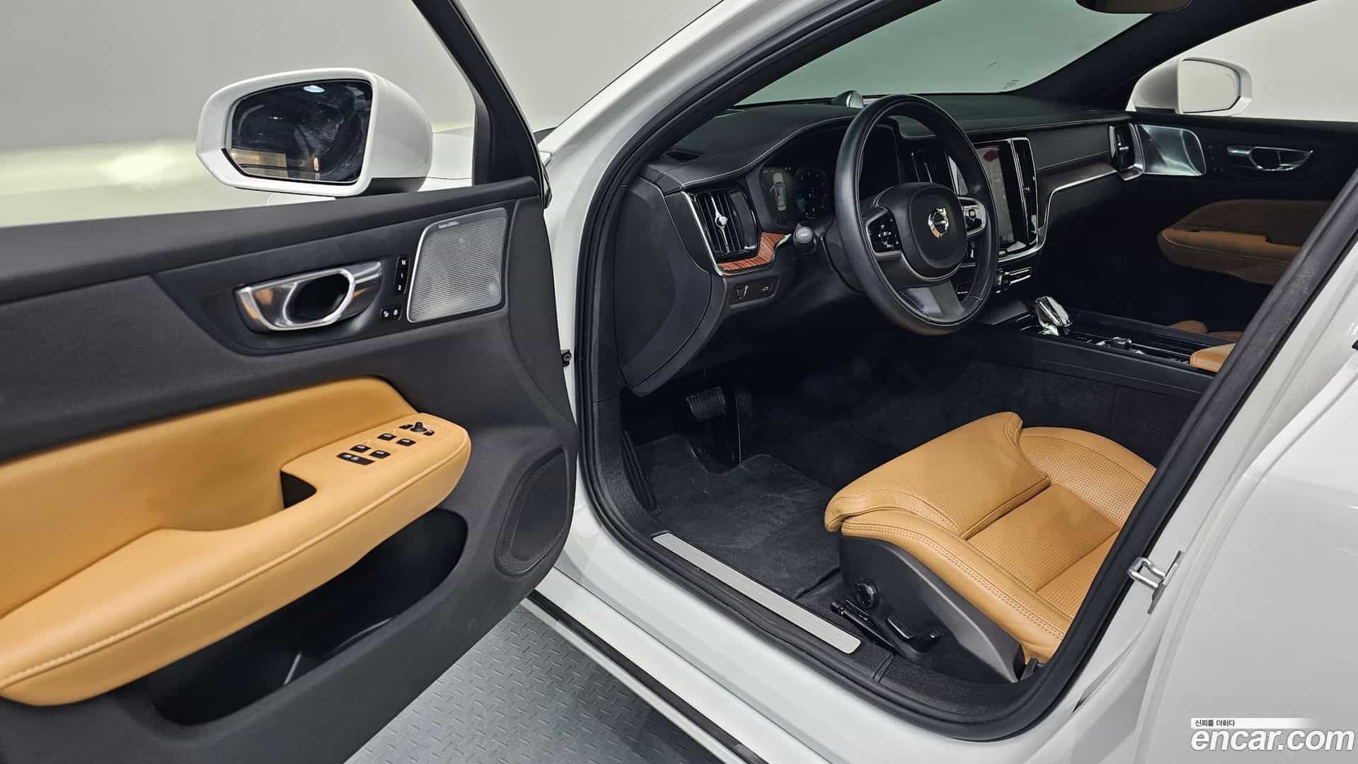 S60 Volvo 2021.9-OPTION-015