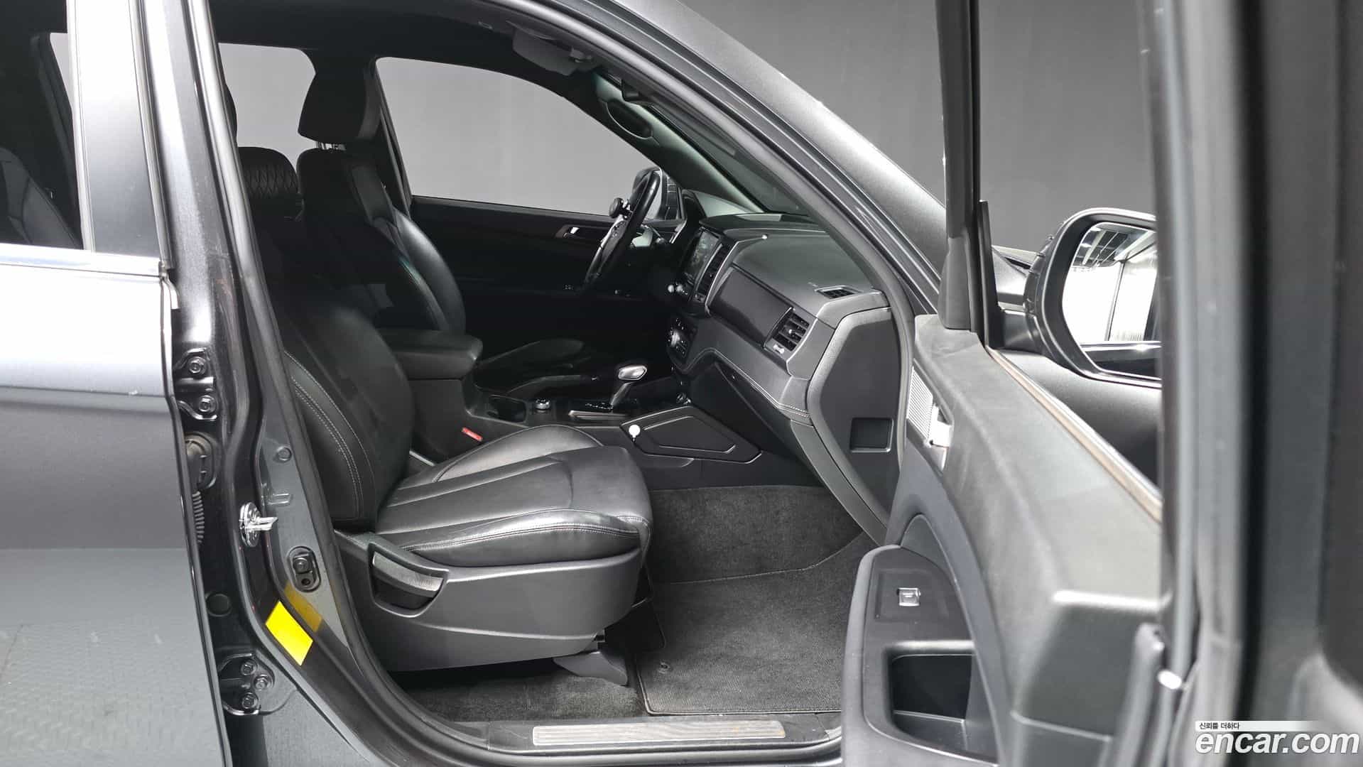 Rexton KG Mobility 2022.4-OPTION-015