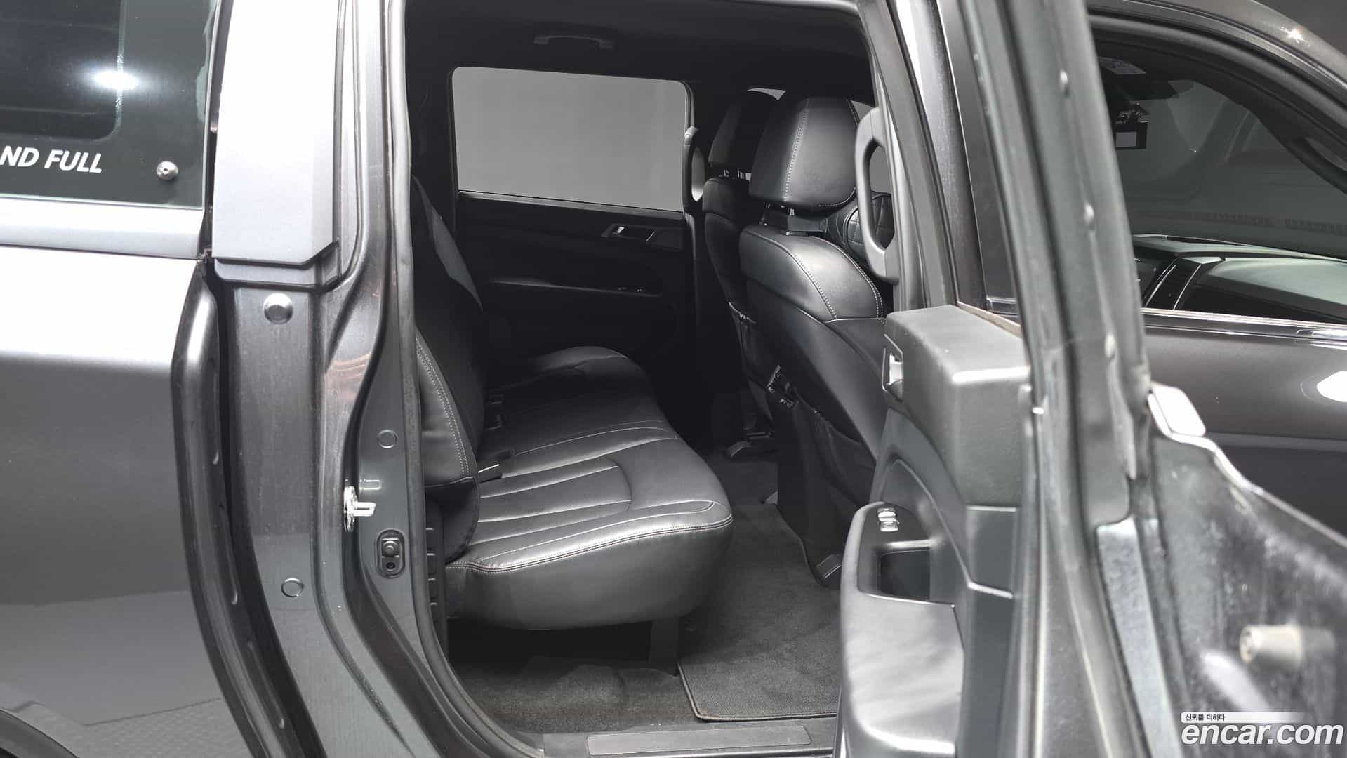 Rexton KG Mobility 2022.4-OPTION-016