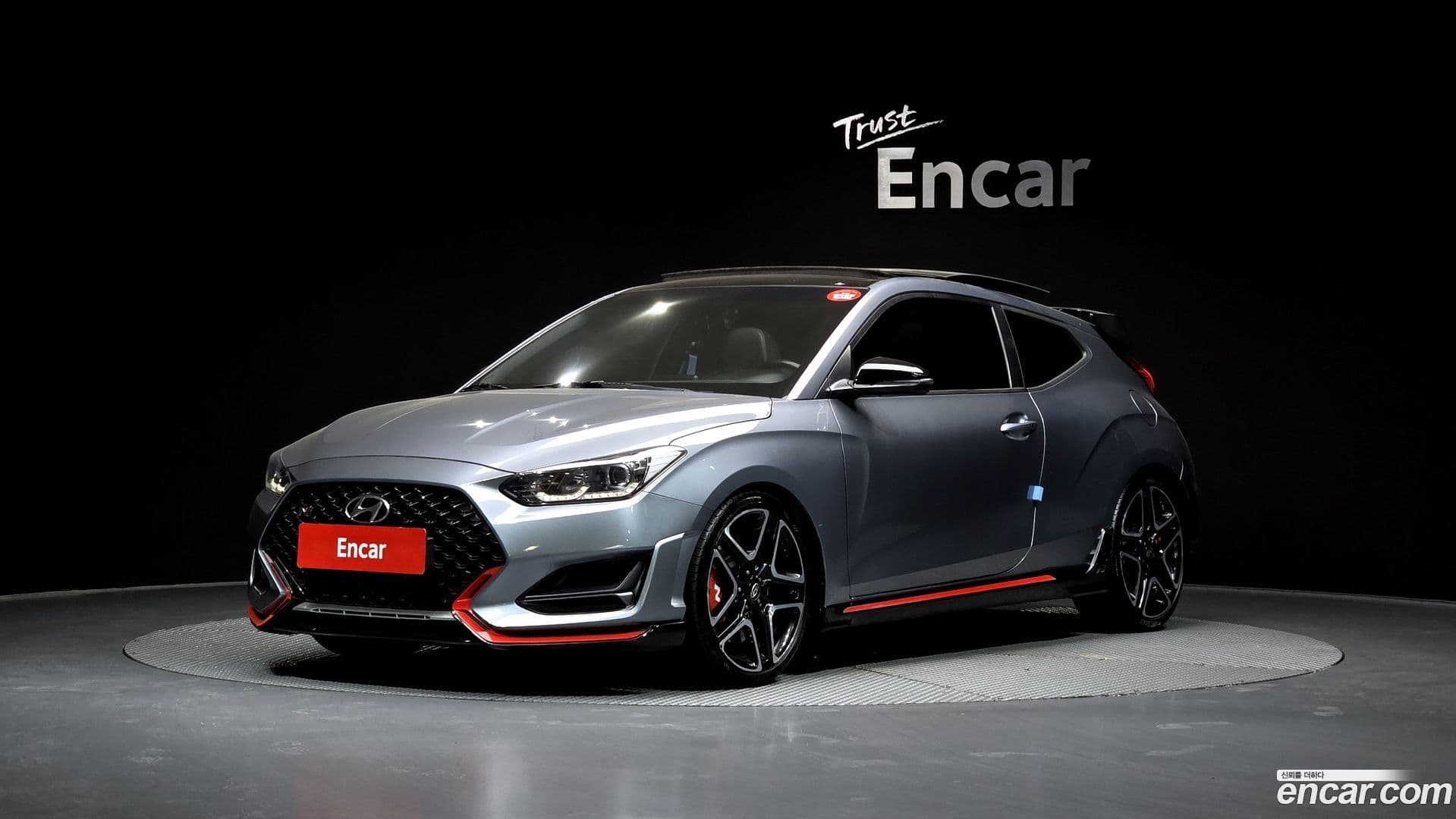 Main__Slider__Photo:Veloster Hyundai 2019.2-0