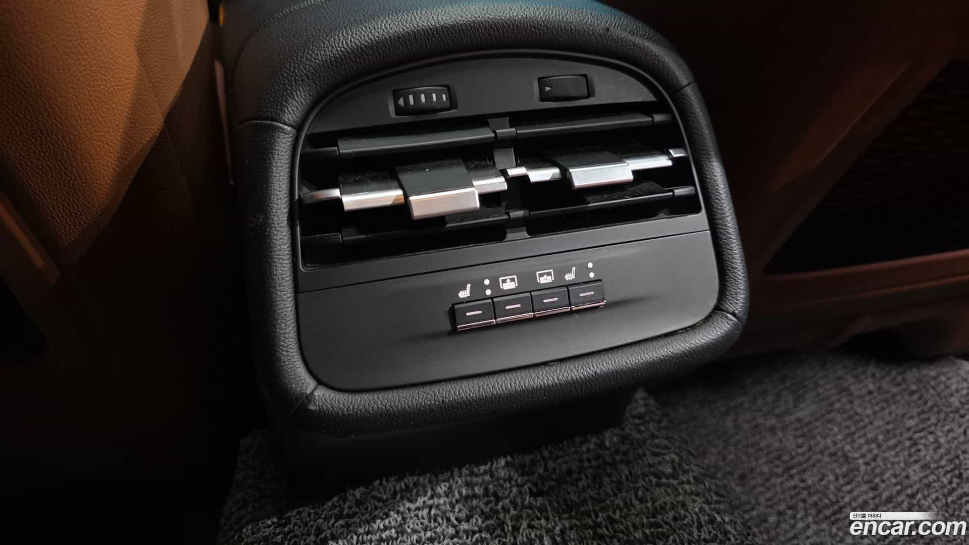 Ghibli Maserati 2016.11-OPTION-023