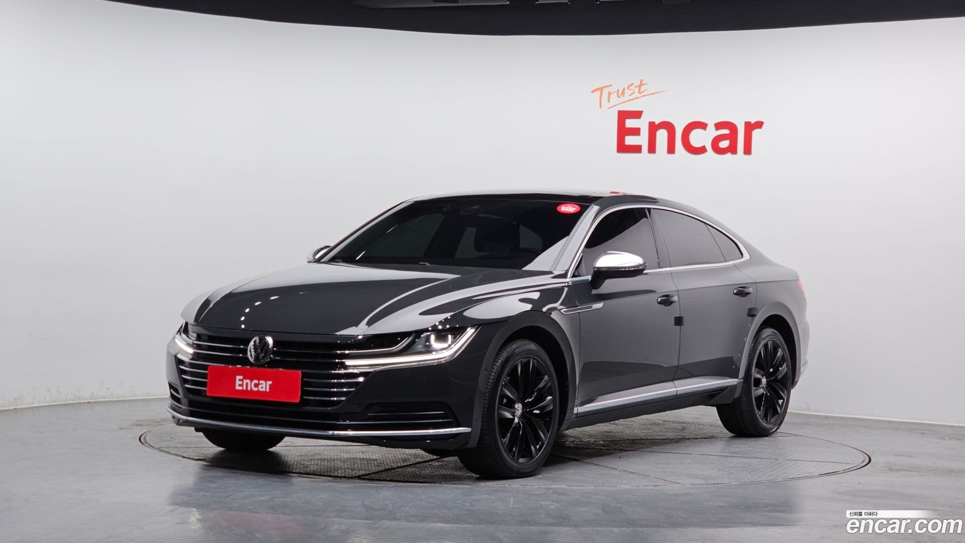 Main__Slider__Photo:Arteon Volkswagen 2018.11-0