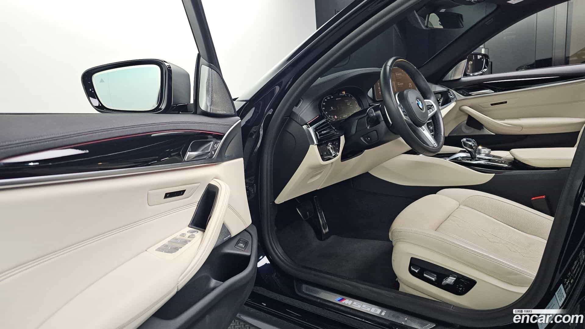 5-Series BMW 2021.3-INNER-010