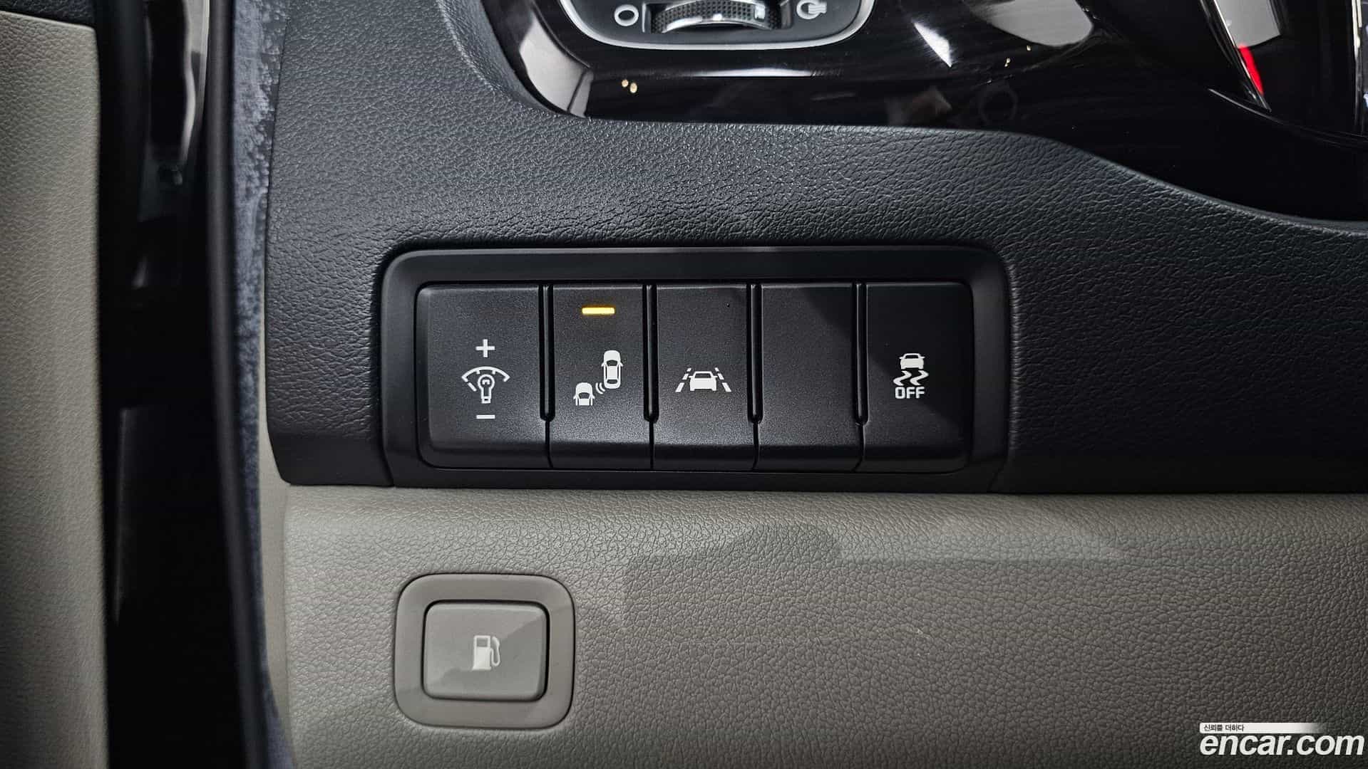 Canival Kia 2018.6-OPTION-021