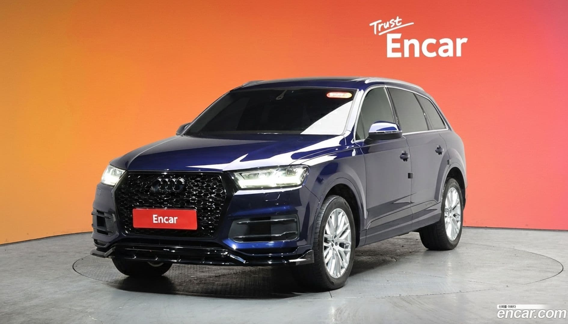 Main__Slider__Photo:Q7 Audi 2019.10-0