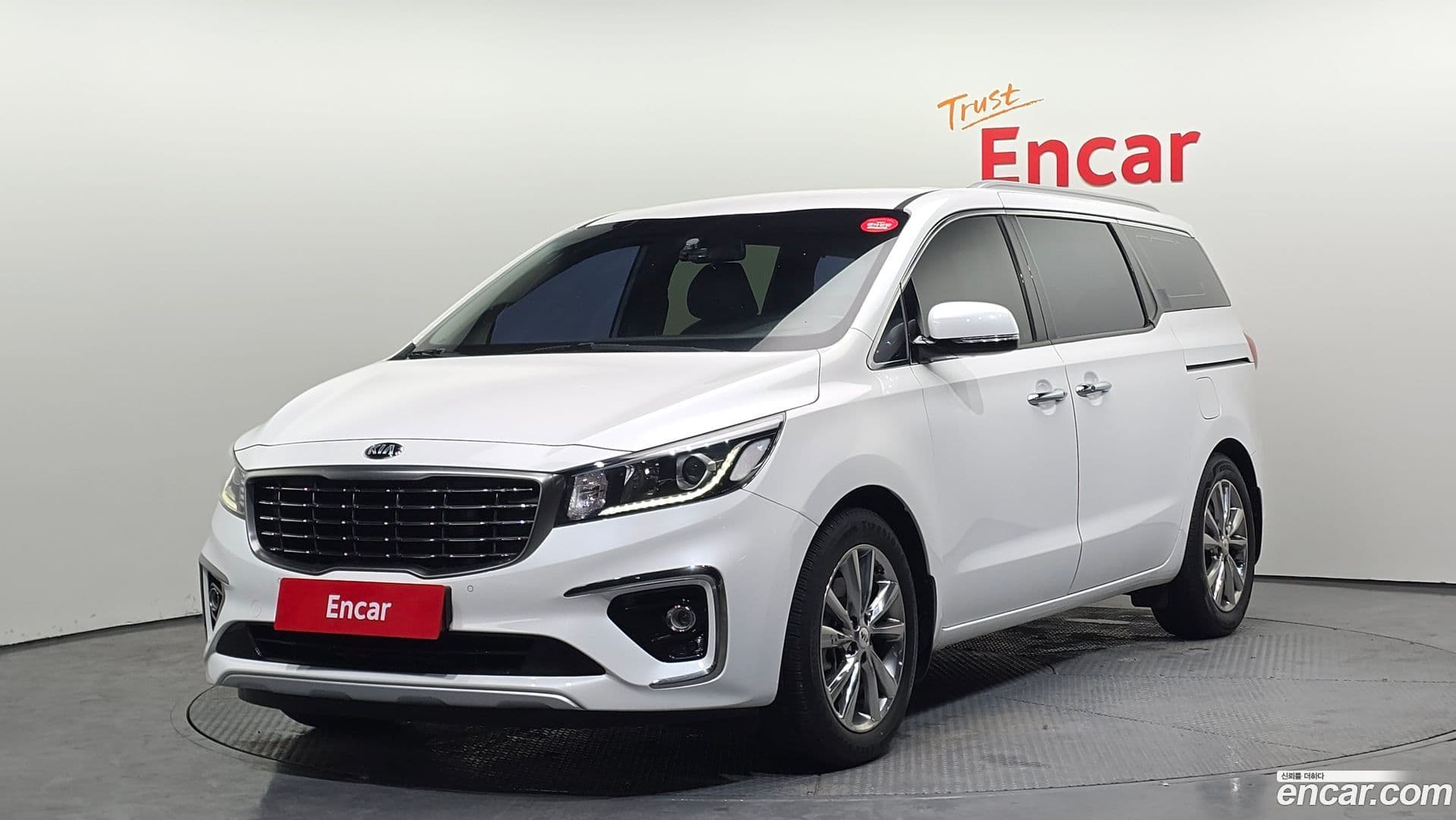 Main__Slider__Photo:Canival Kia 2020.0-0