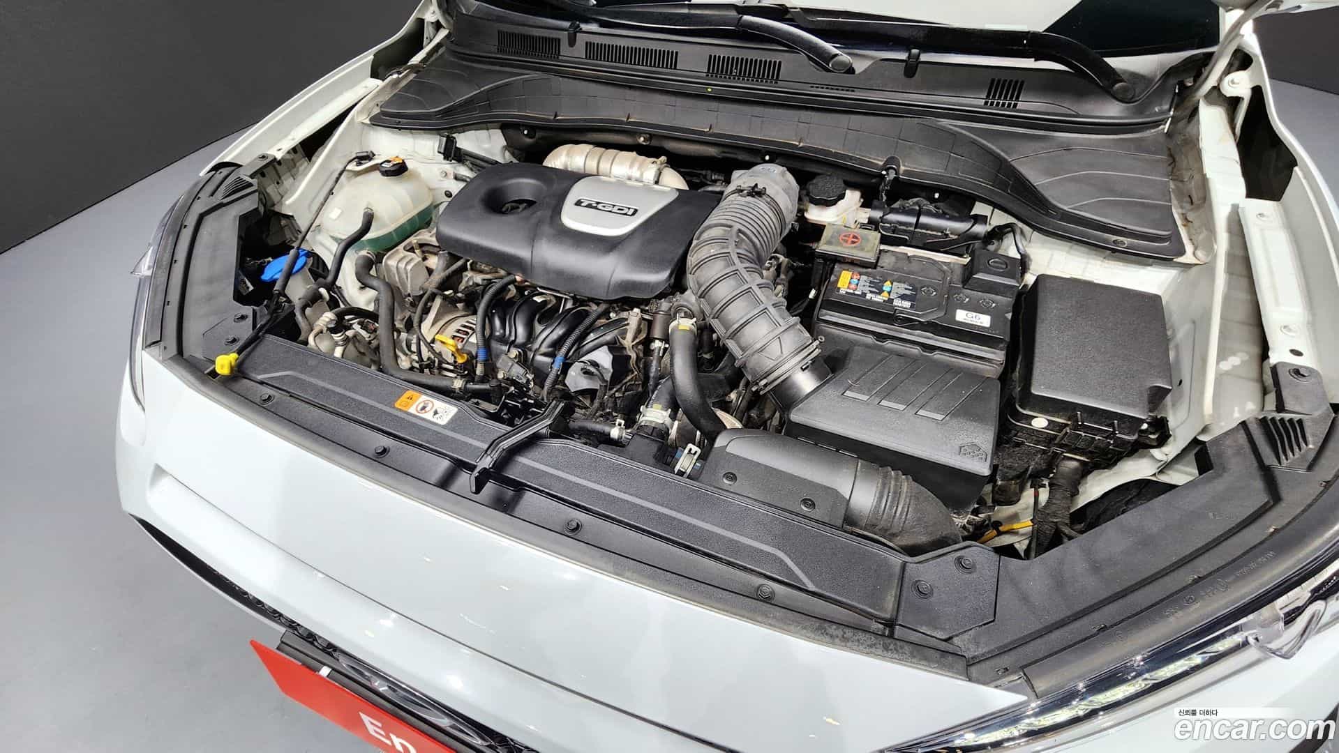 Kona Hyundai 2019.6-INNER-006