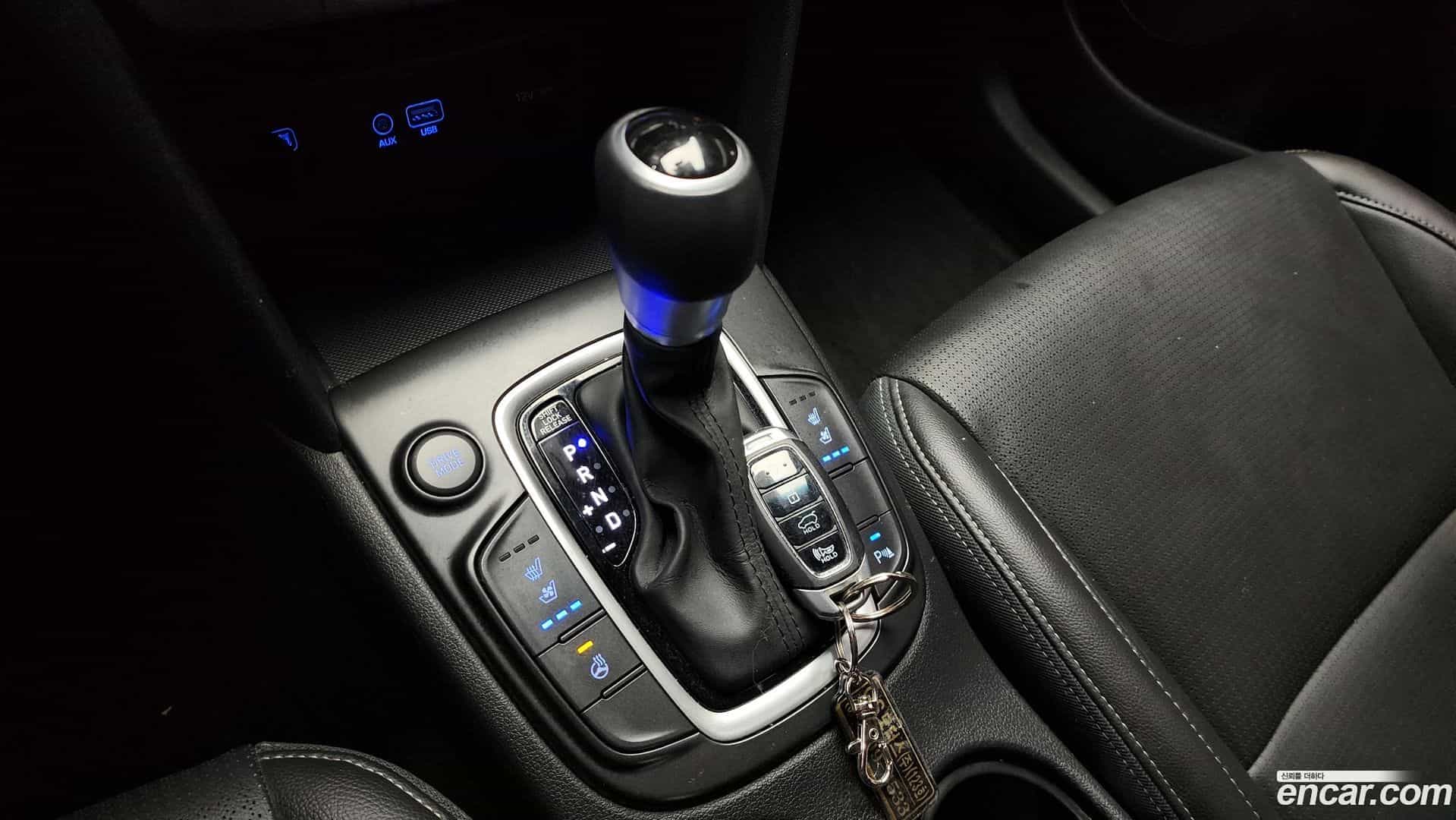 Kona Hyundai 2019.6-INNER-009