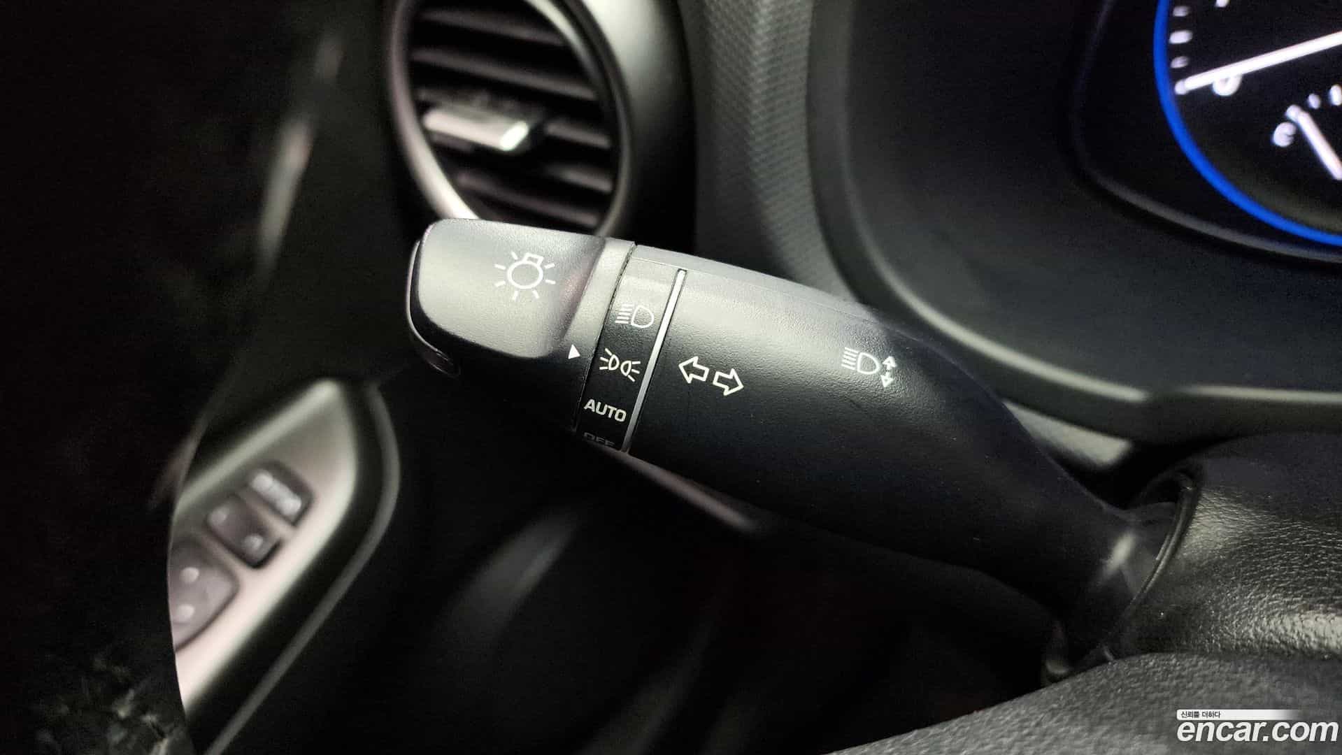 Kona Hyundai 2019.6-OPTION-021