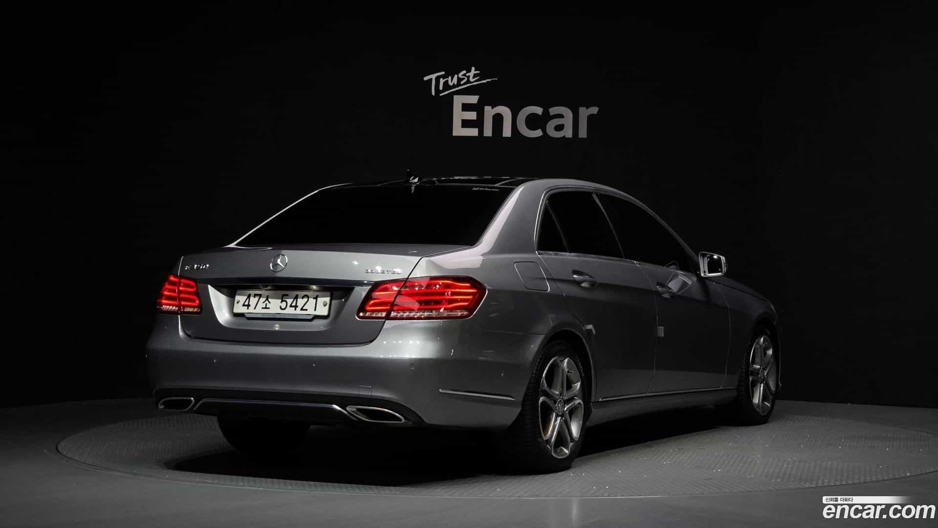 E-Class Mercedes-Benz 2015.1-OUTER-002