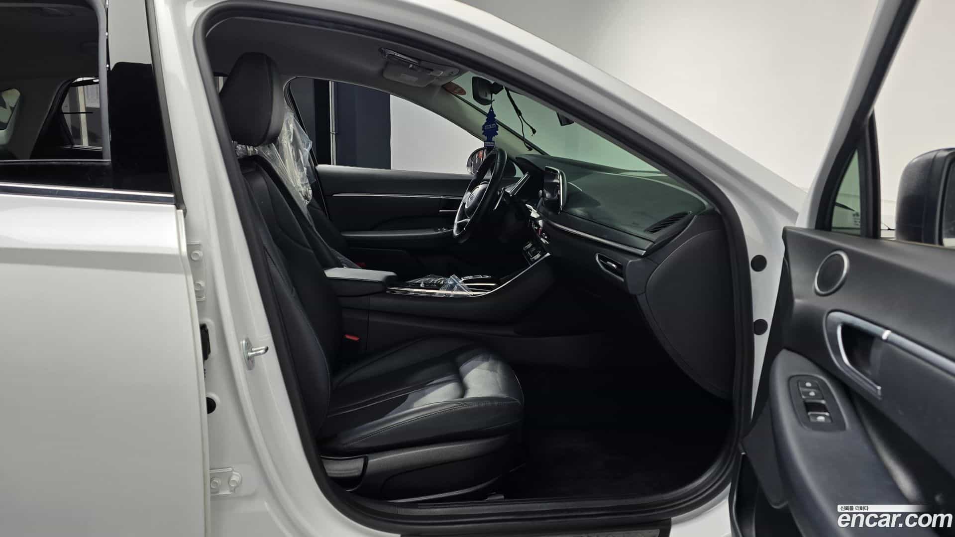 Sonata Hyundai 2019.7-OPTION-015