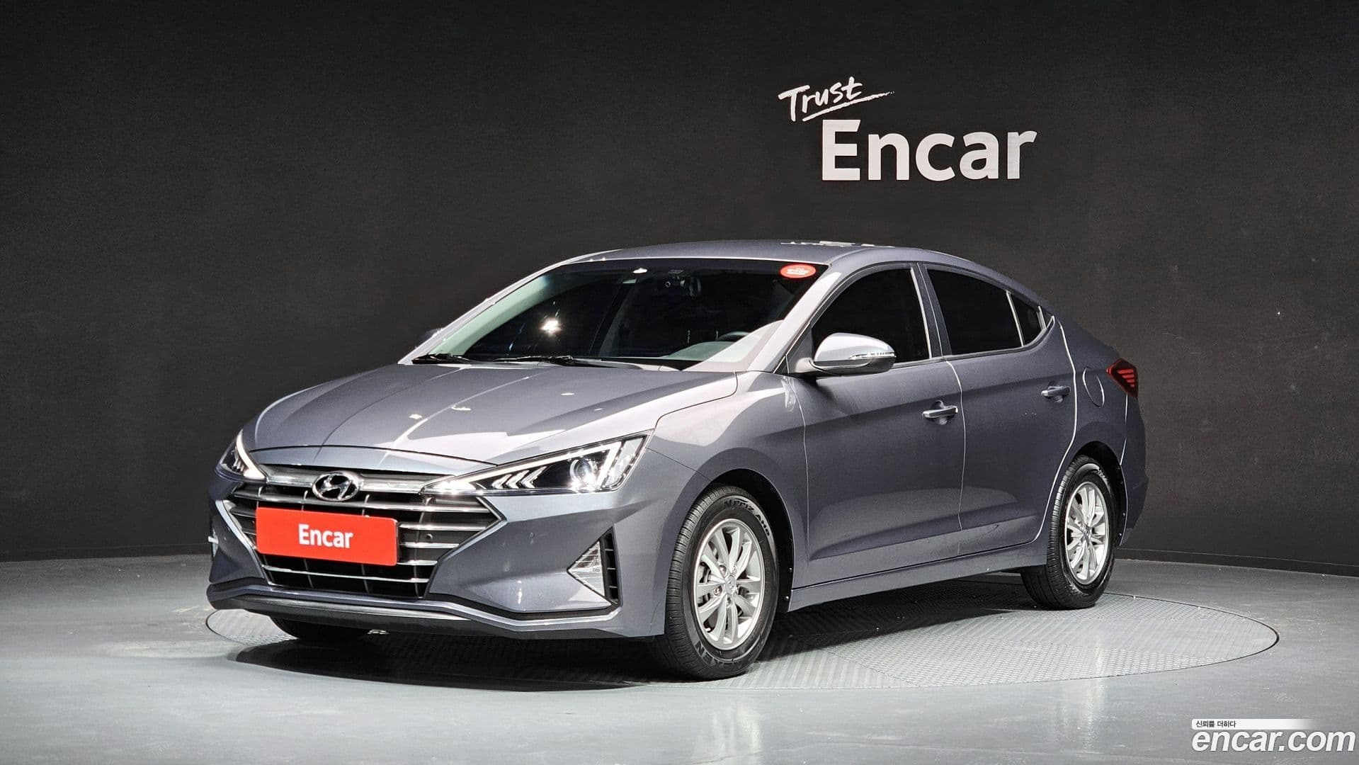 Main__Slider__Photo:AVANTE Hyundai 2019.9-0