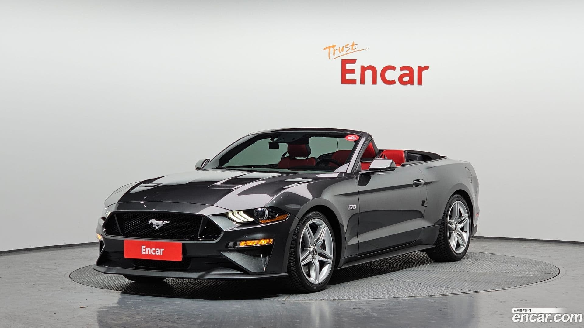 Main__Slider__Photo:Mustang Ford 2020.5-0